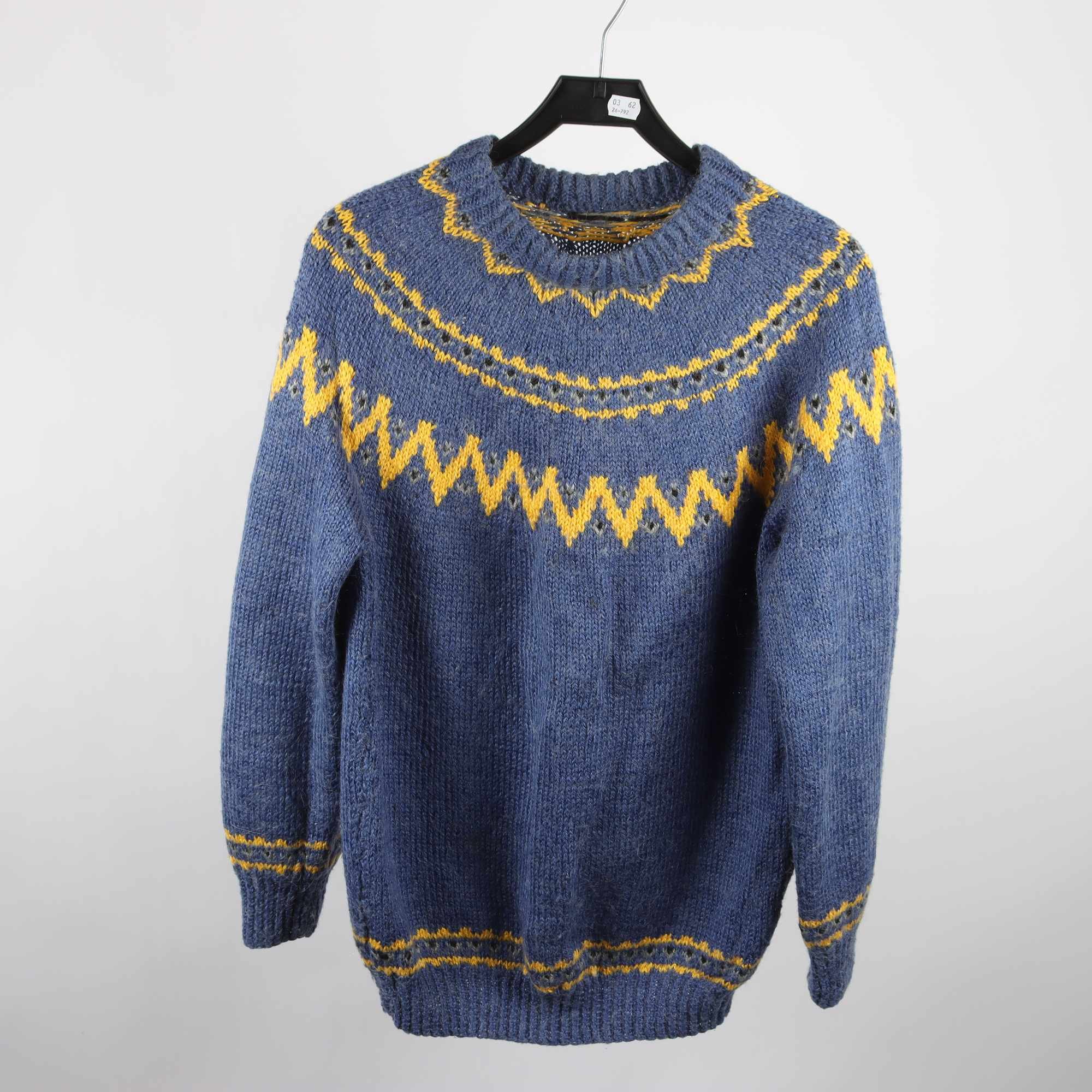 Stickad tröja, stl. L