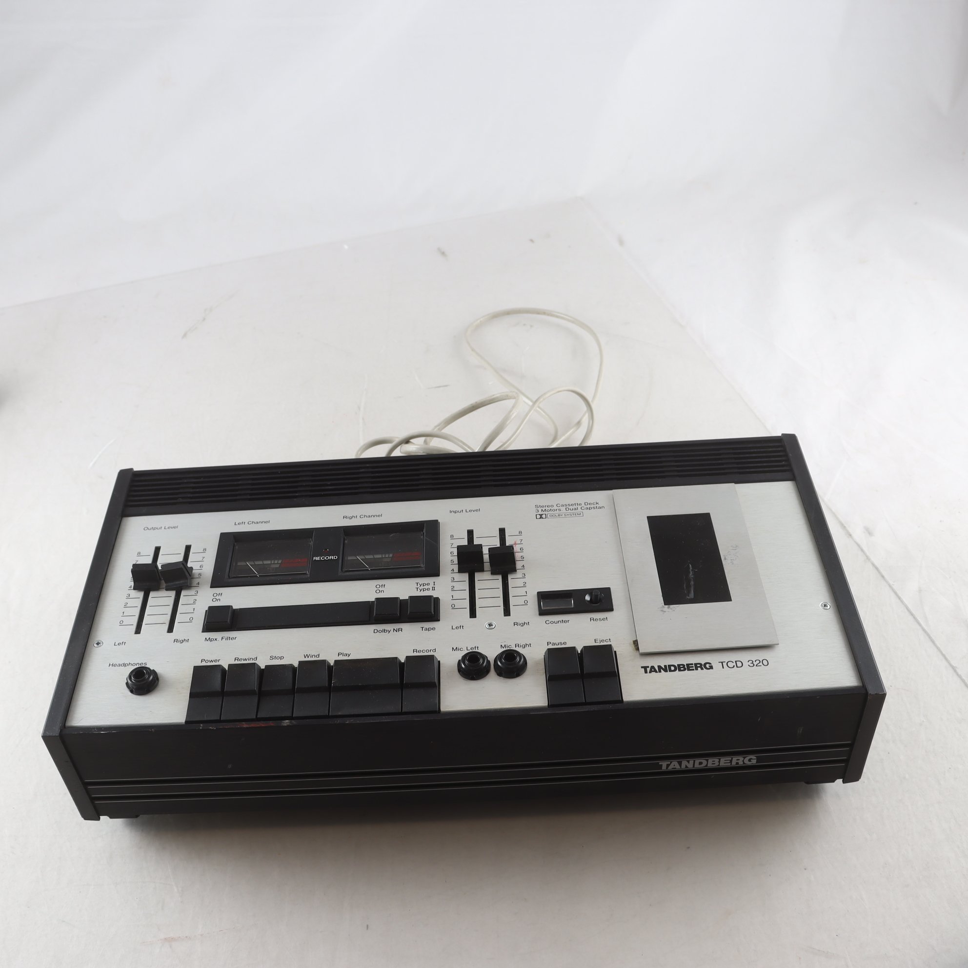 Kassettdäck, Tandberg, Stereo cassette deck TCD320