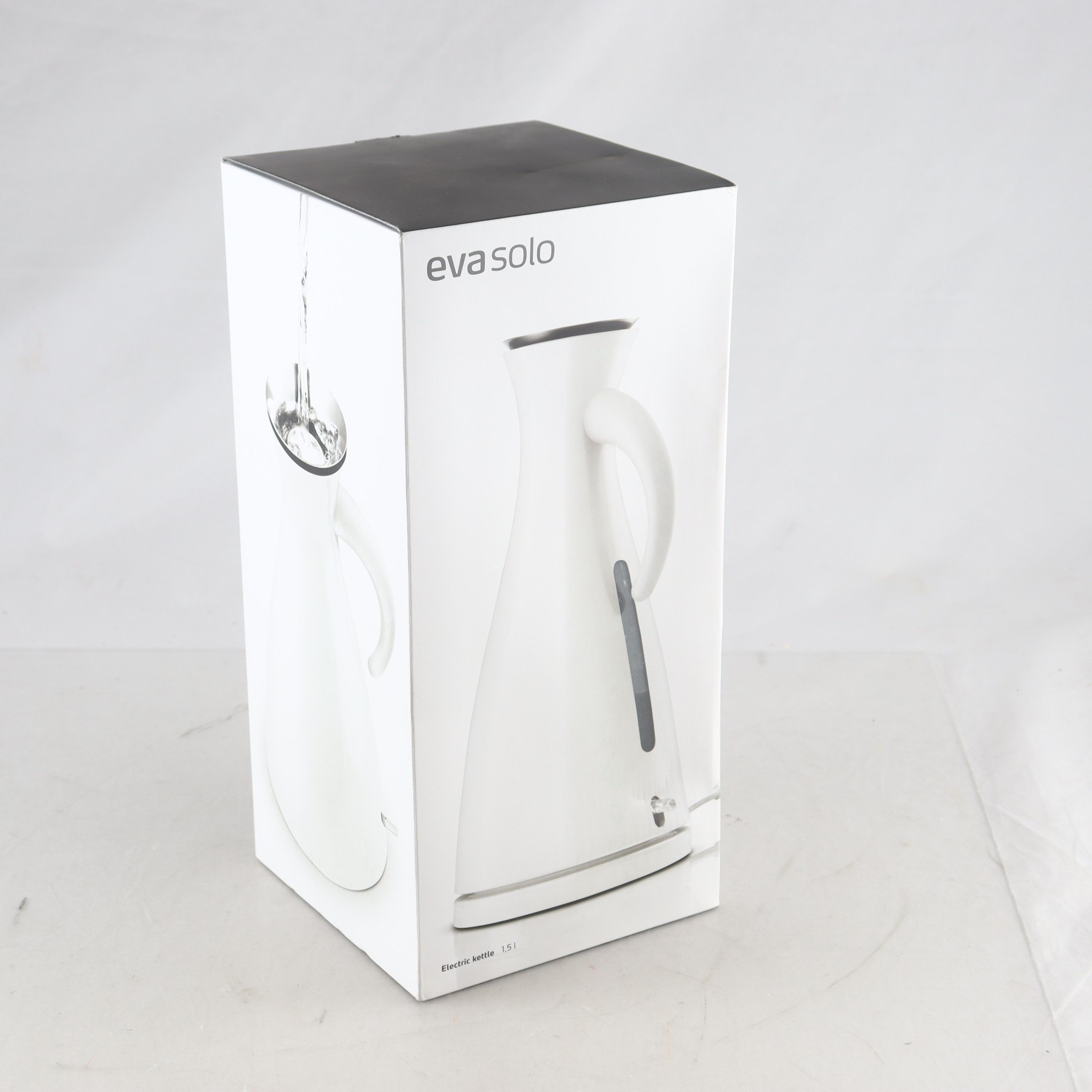 Vattenkokare, Eva Solo. Samfraktas ej.