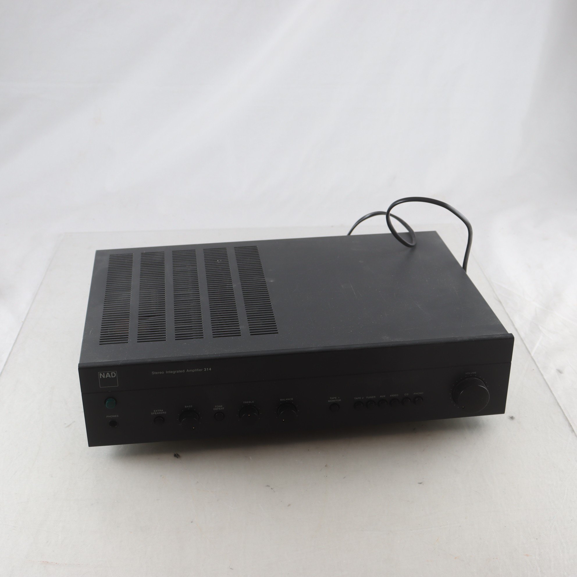 Förstärkare, NAD. Samfraktas ej.