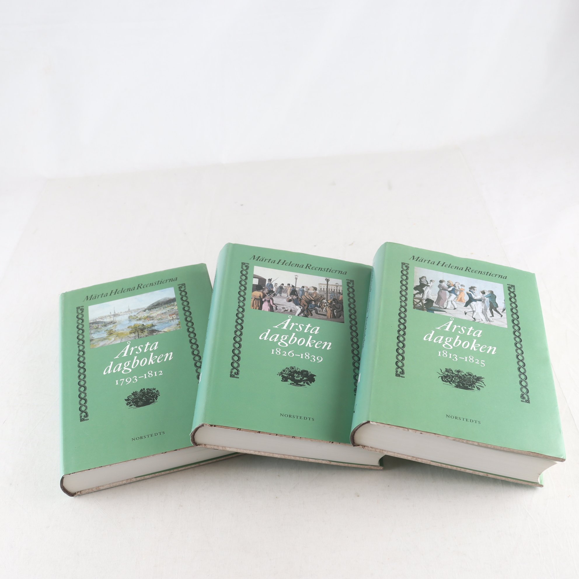 Märta Helena Reenstierna, Årstadagboken, Vol. I-III. Samfraktas ej.