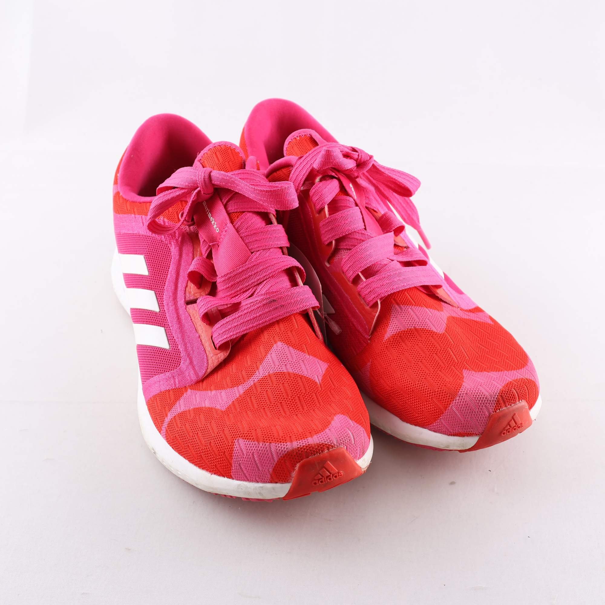 Sneakers, Adidas x Marimekko, röd, rosa, stl. US 8½ (39)
