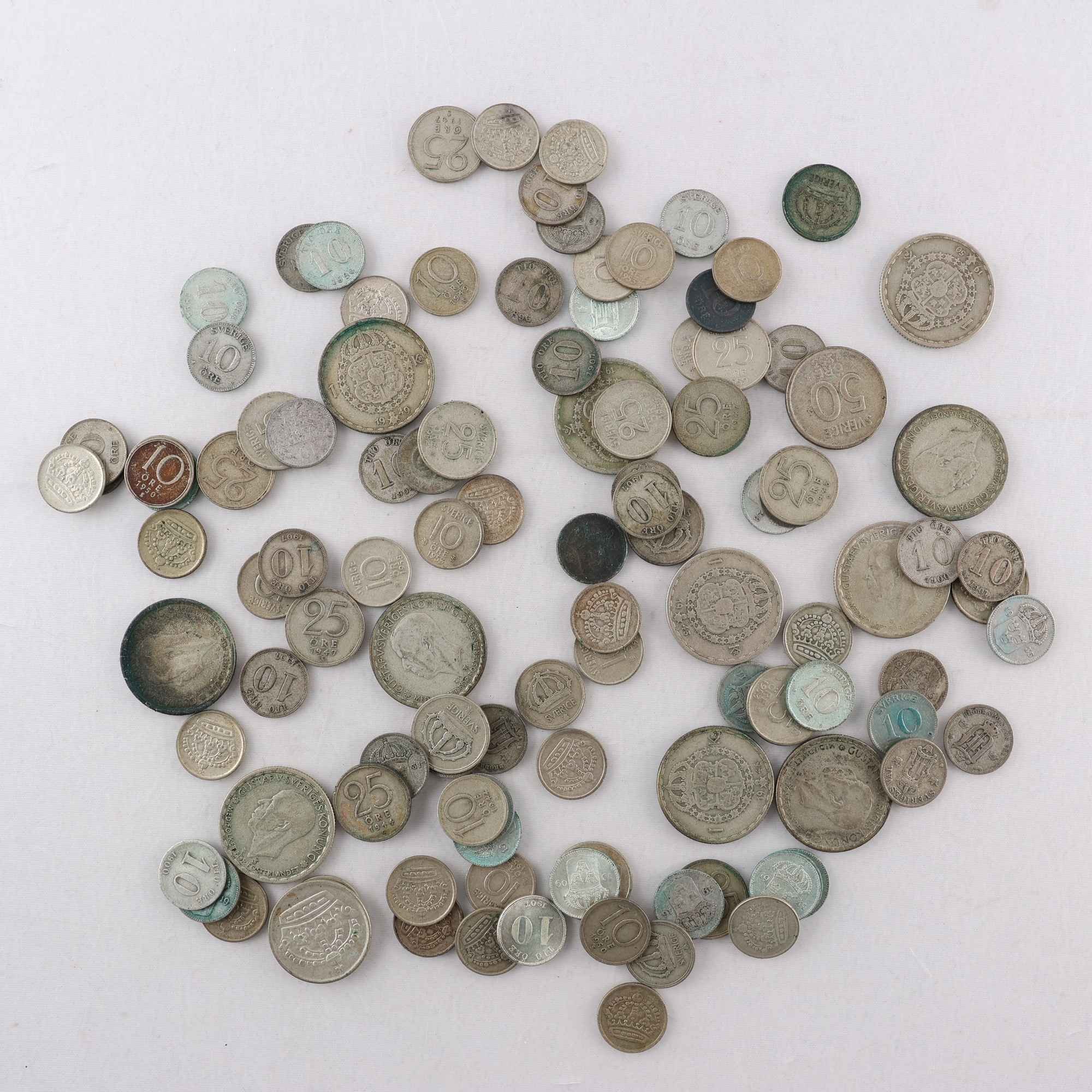 Samling med svenska silvermynt, blandade valörer, 40%