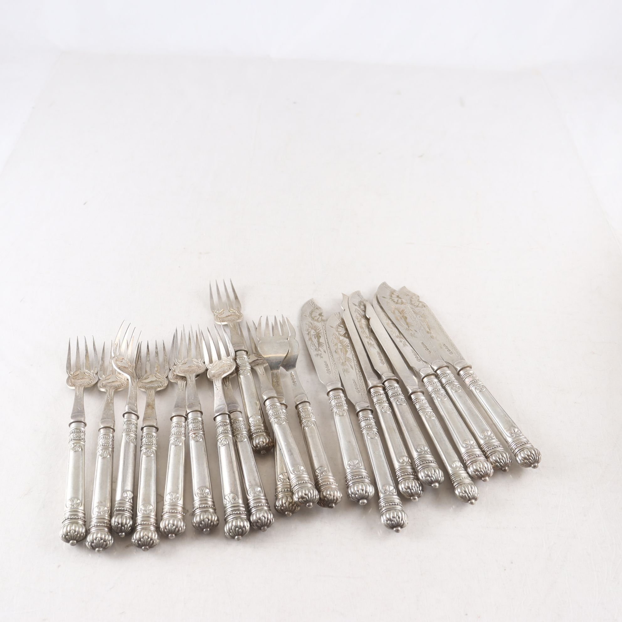 Fiskbestick, electroplate, Birmingham, 12 st. gafflar, 8 st. knivar