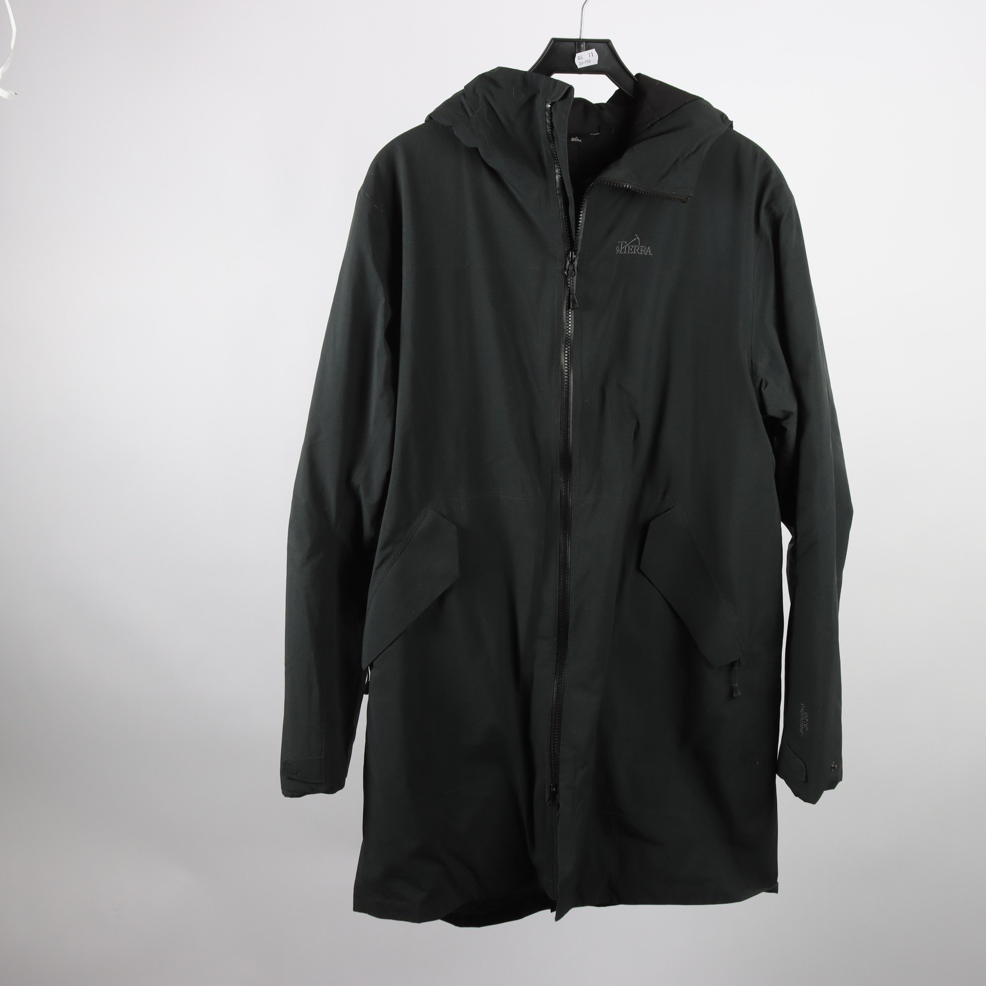 Jacka, Tierra, stl. L