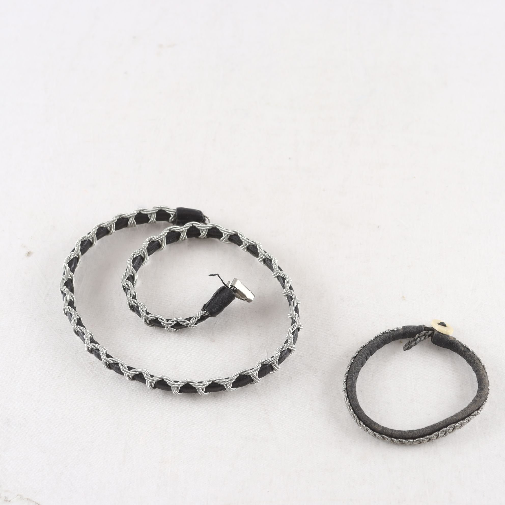 Halsband & Armband, tenntråd