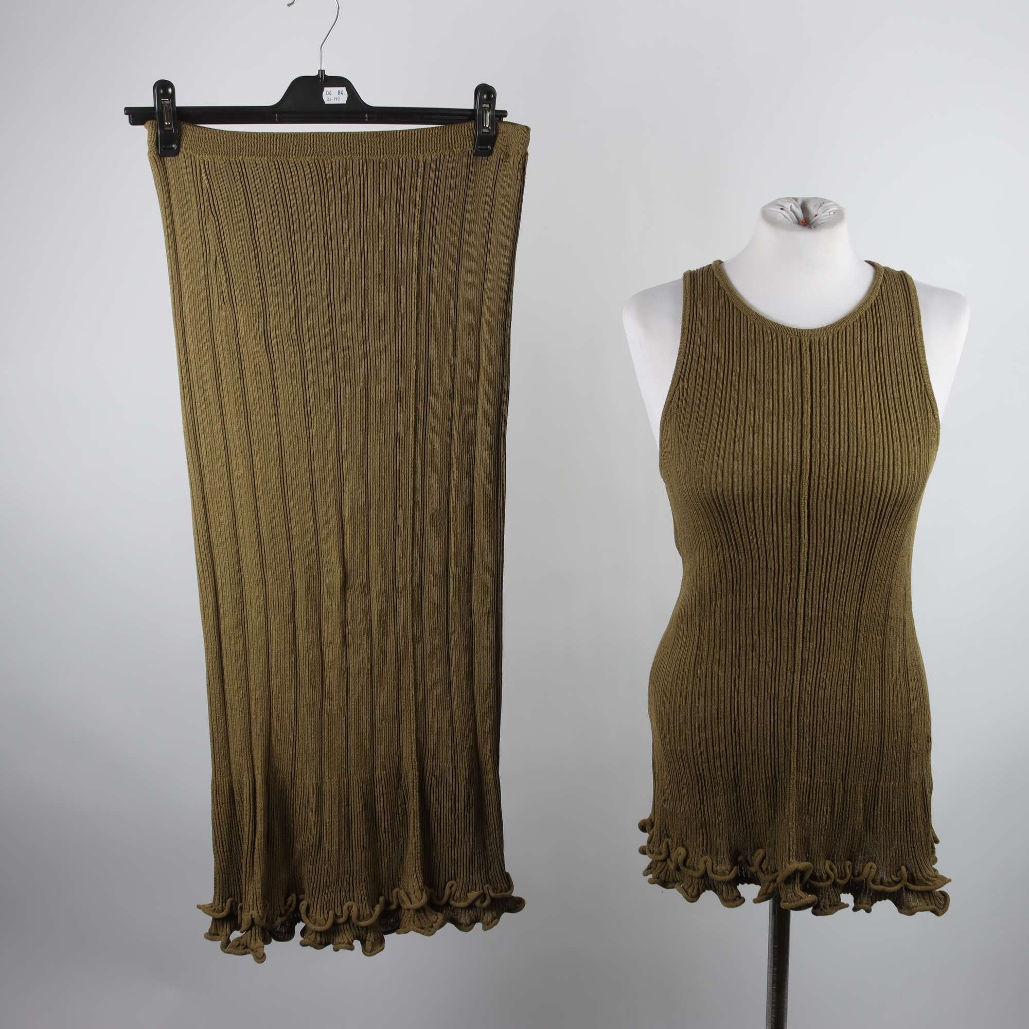 Kjol & linne H&M Edition, stl. M-L