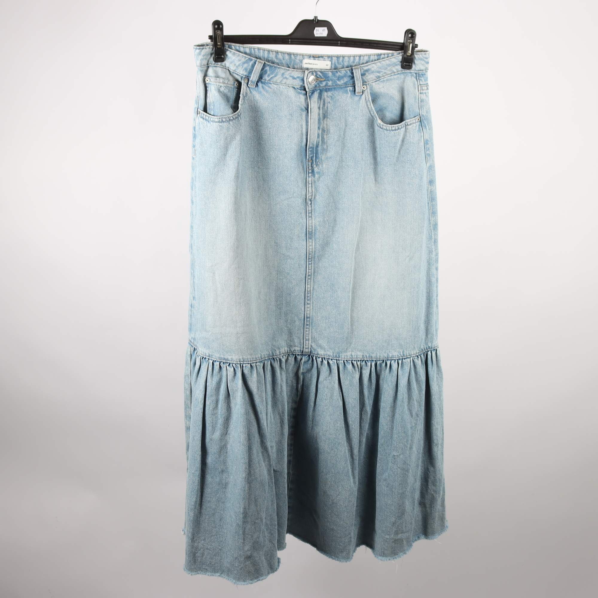 Jeanskjol, Gina Tricot, stl. 42