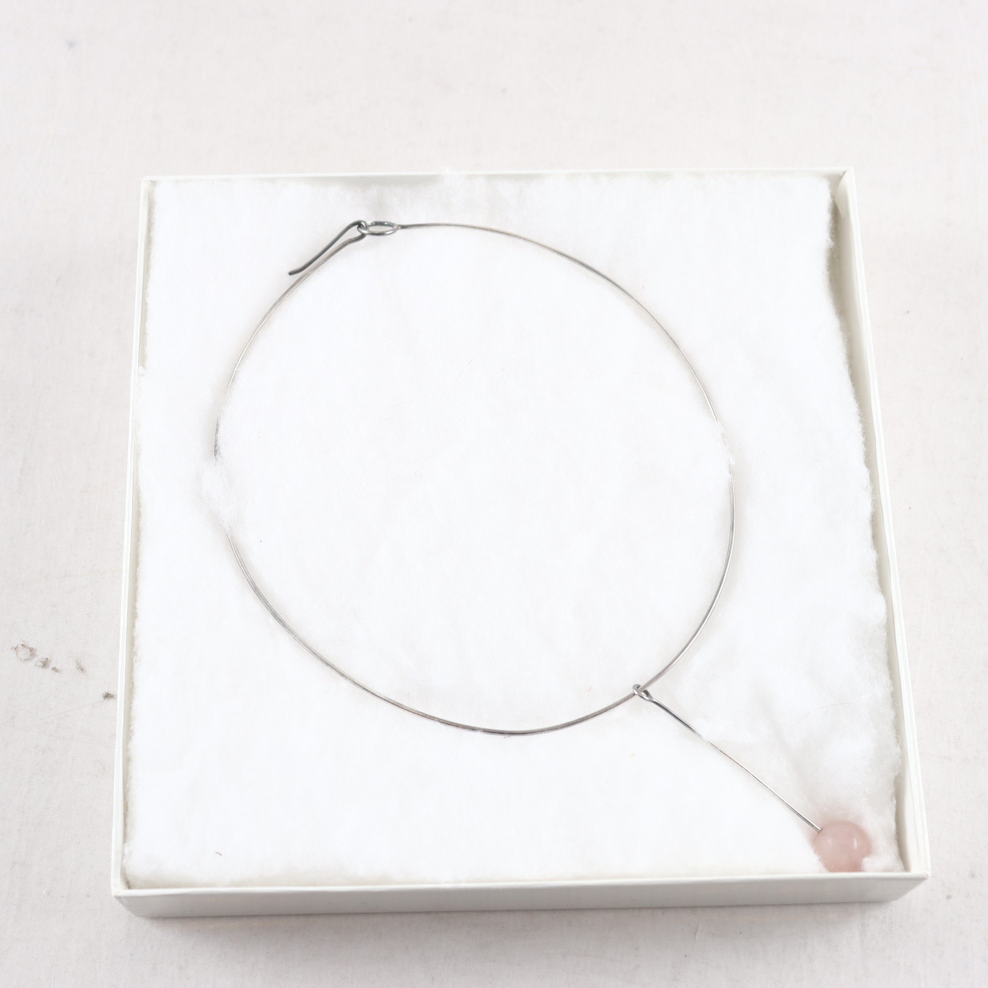 Halsband, halsring, silver 925, rosenkvarts, Astrid Björk, brv: 8,4 g