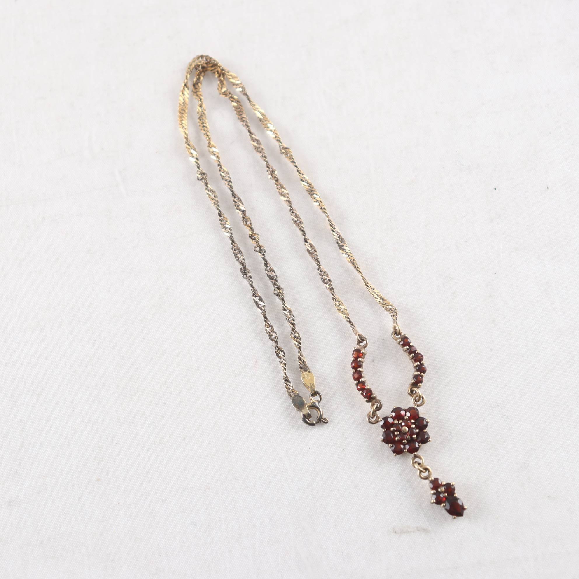 Halsband, silver 925, förgyllt, granater, brv: 5,7 g