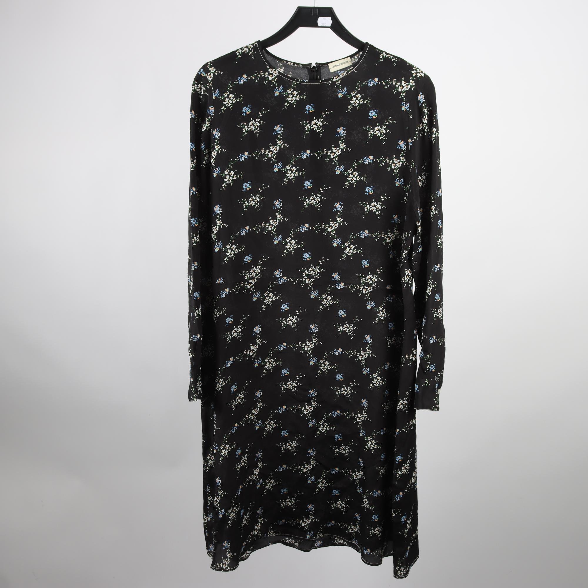 Klänning, By Malene Birger, svart, blommig, stl. 40