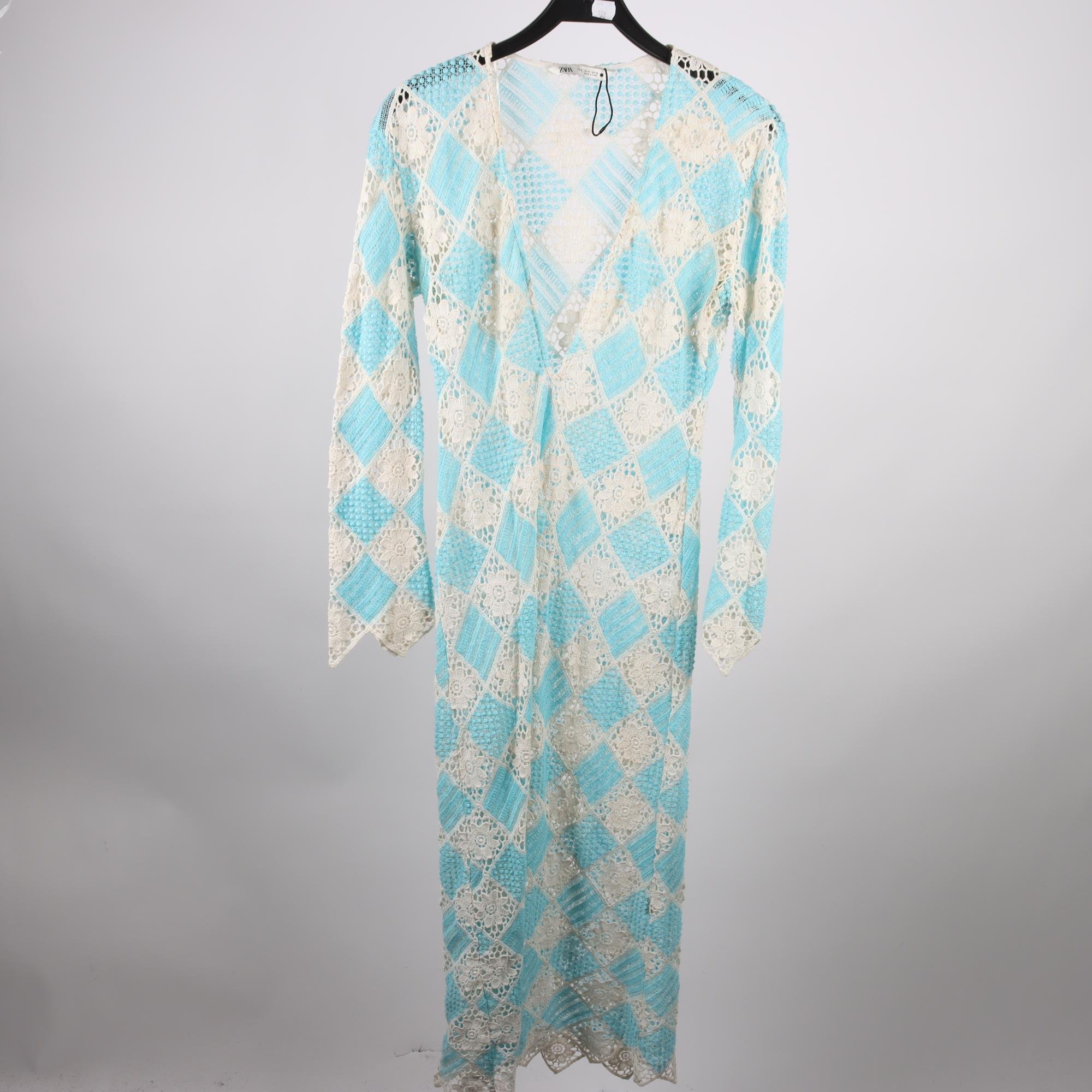 Klänning, Zara, vit, lusblå, stl. M.