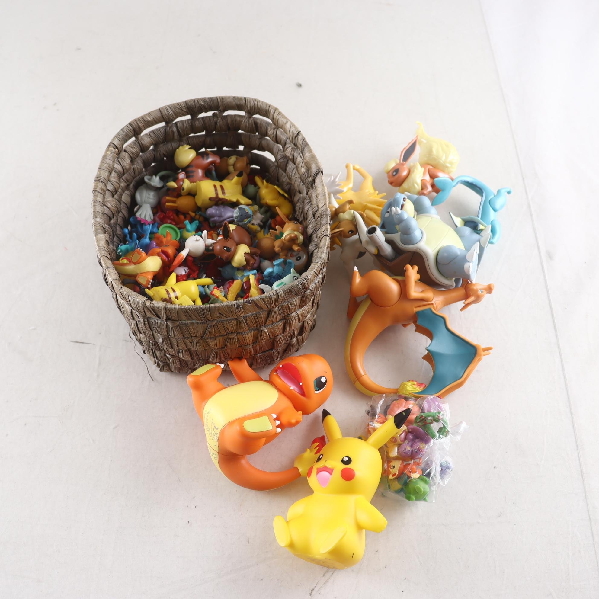 Figurer, Pokemon figurer, blandat parti.