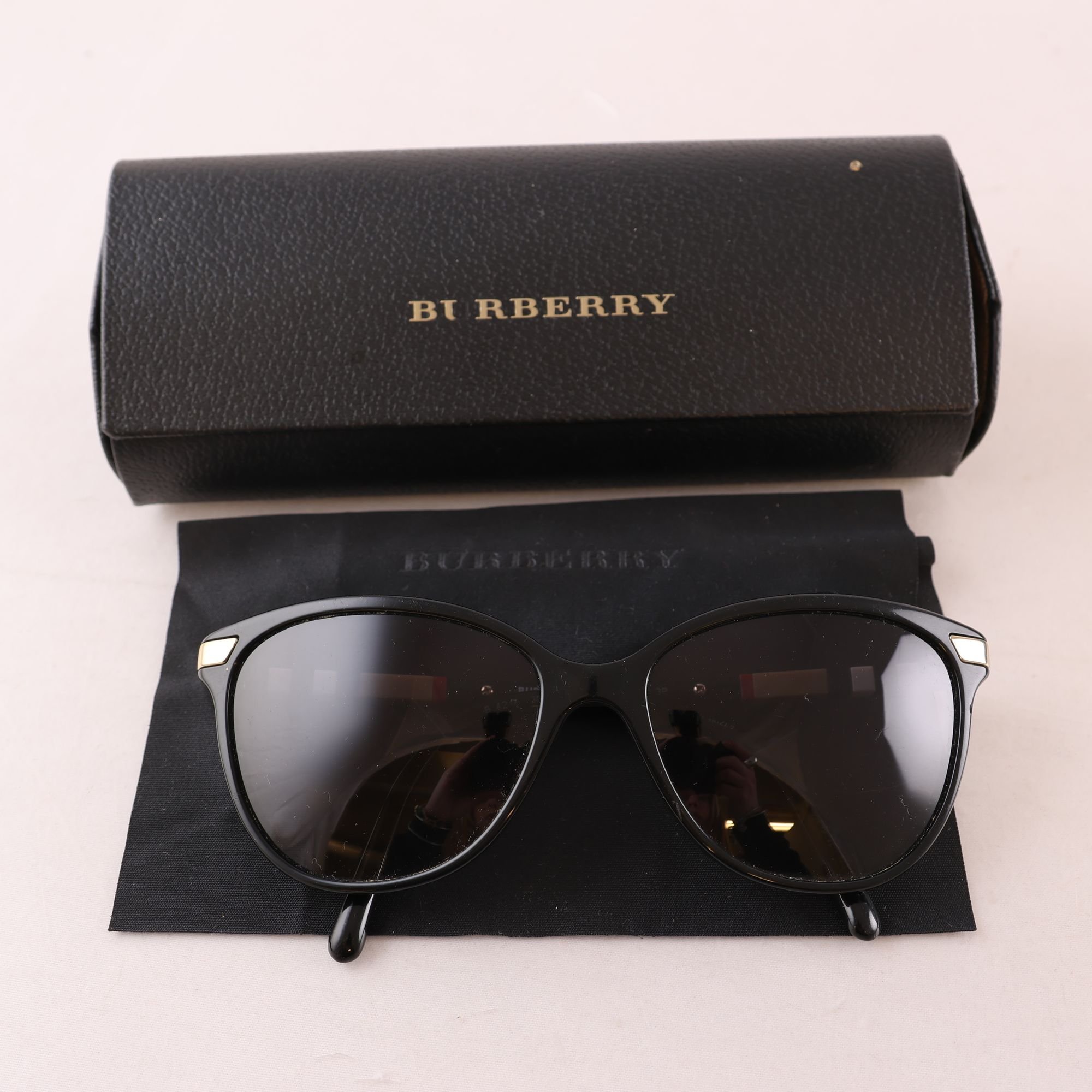 Solglasögon, acetat, Burberry