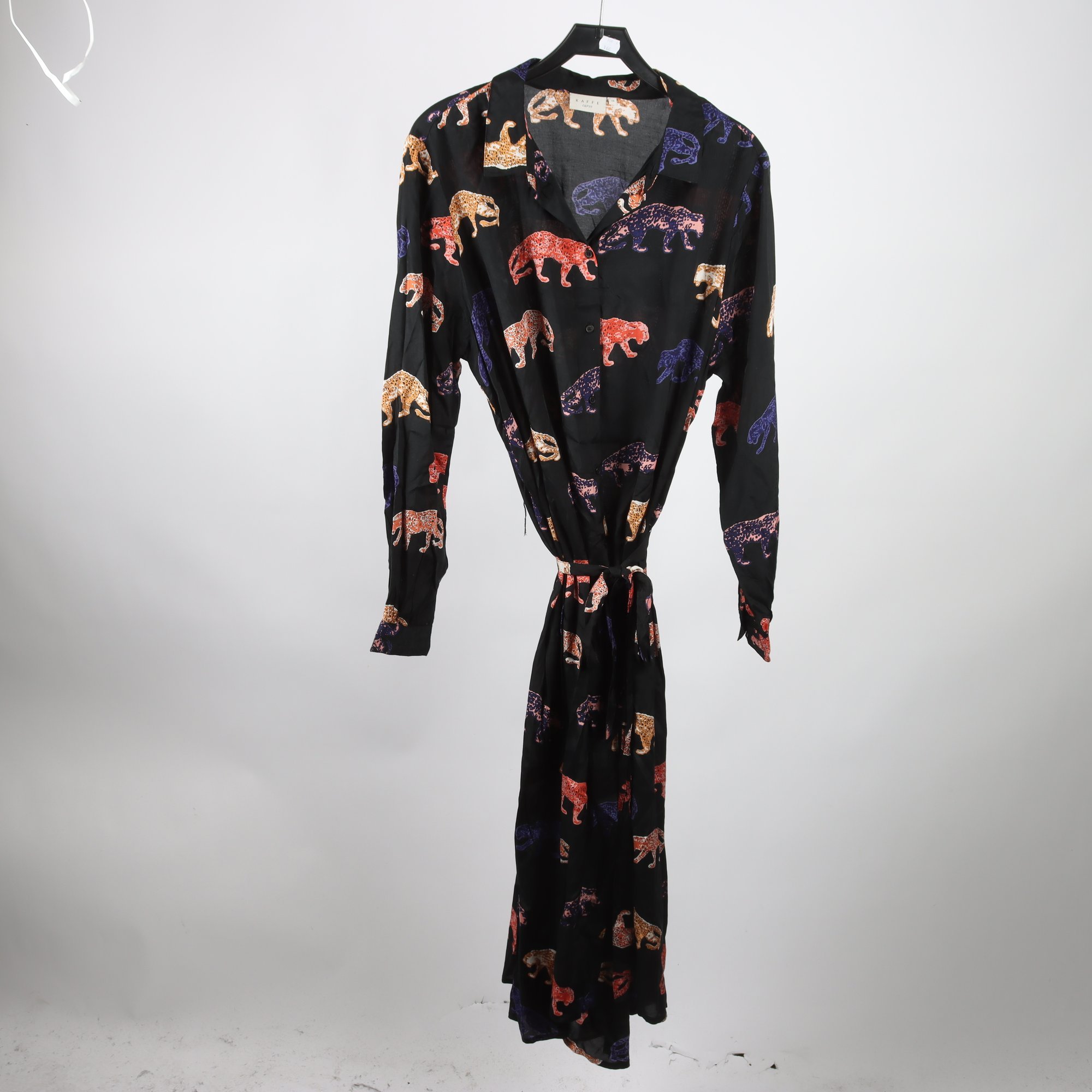 Klänning, Kaffe, svart, mönstrad, stl. 48