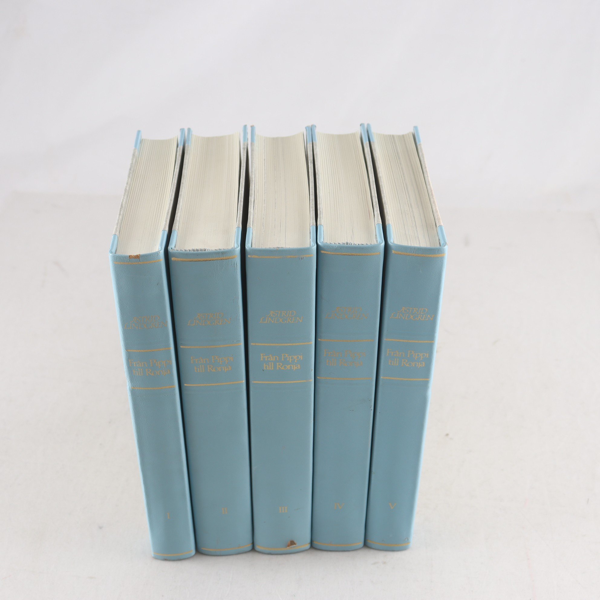Astrid Lindgren, Från Ronja till Pippi: Valda skrifter, Vol. I-V