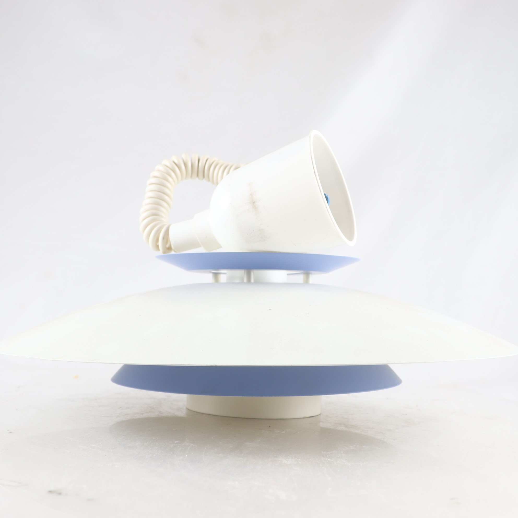 Taklampa, Horn type 315. Endast avhämtning.