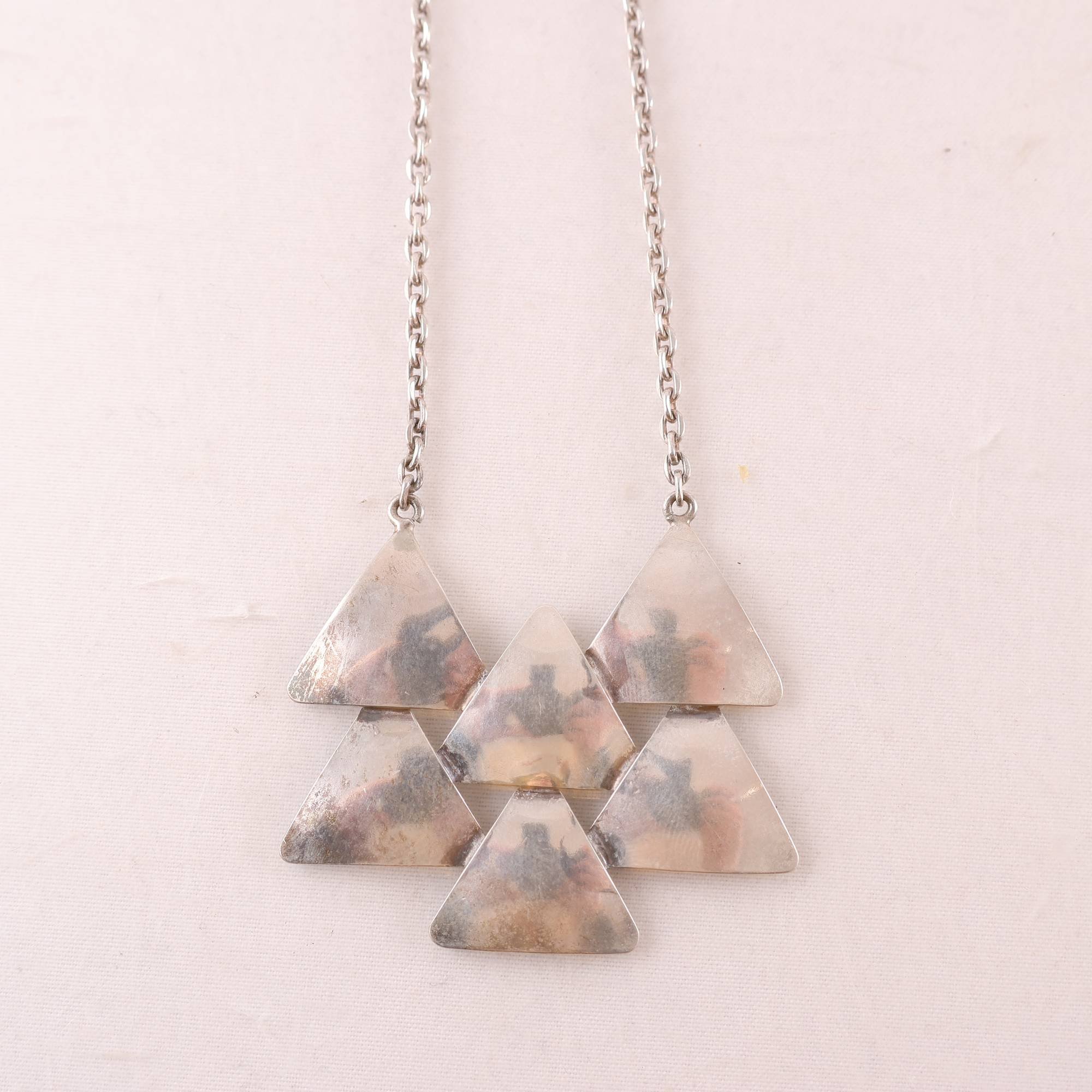 Halsband & hänge, silver, vikt: 21.9g