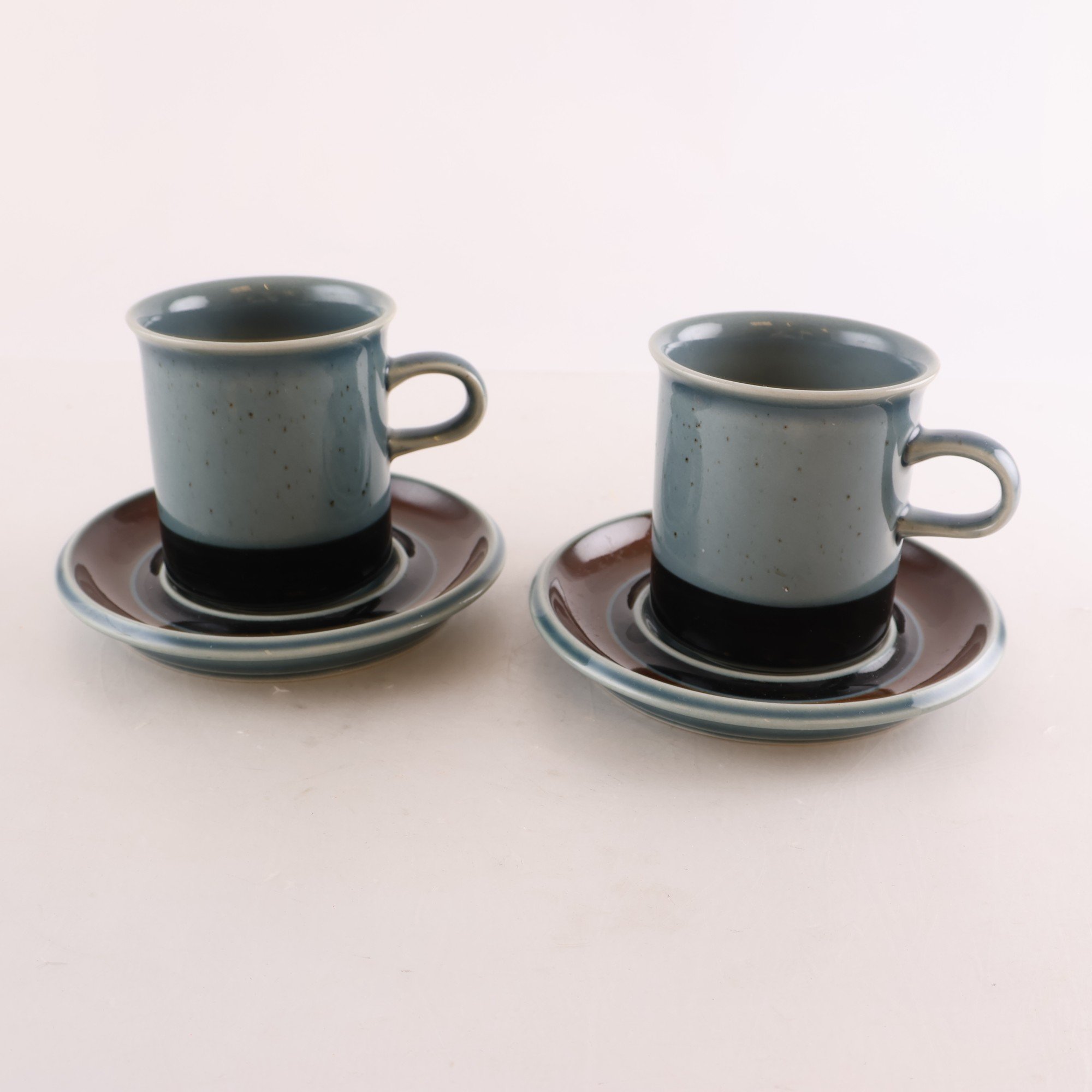 Kopp med fat, Arabia Meri, Ulla Procopé, 2 st