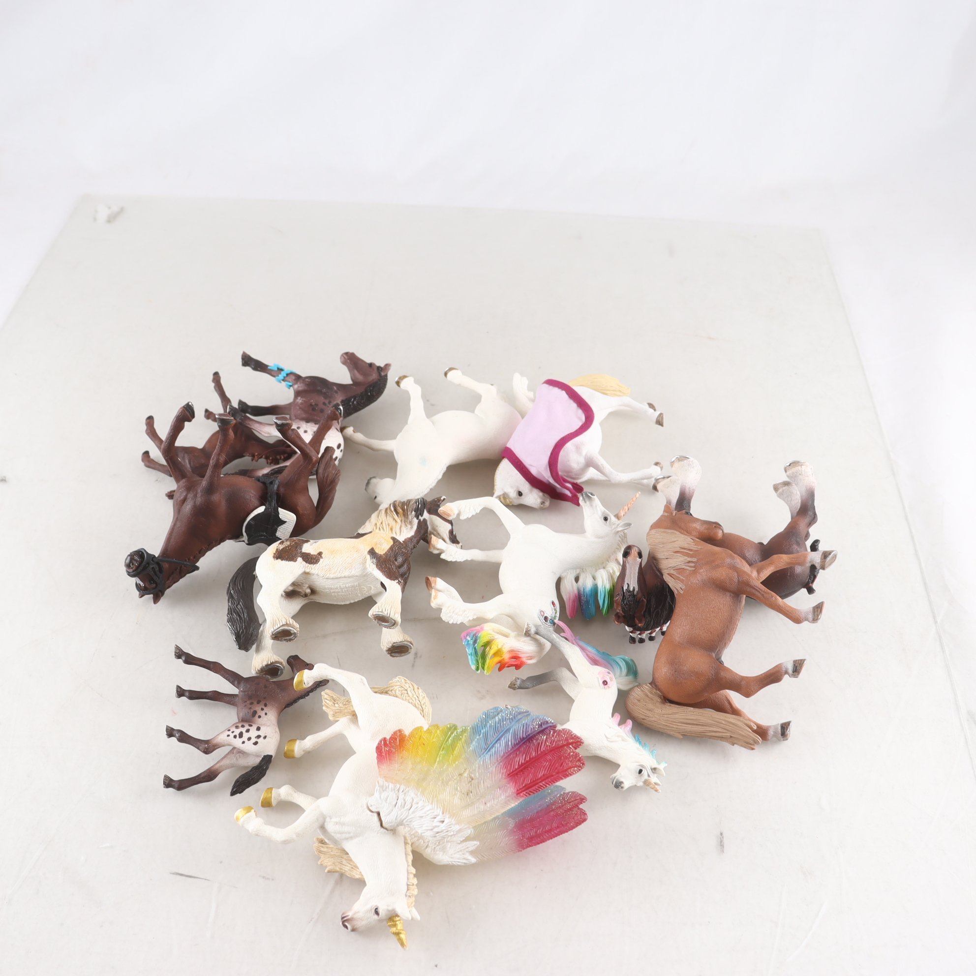 Hästar, Schleich, blandat.