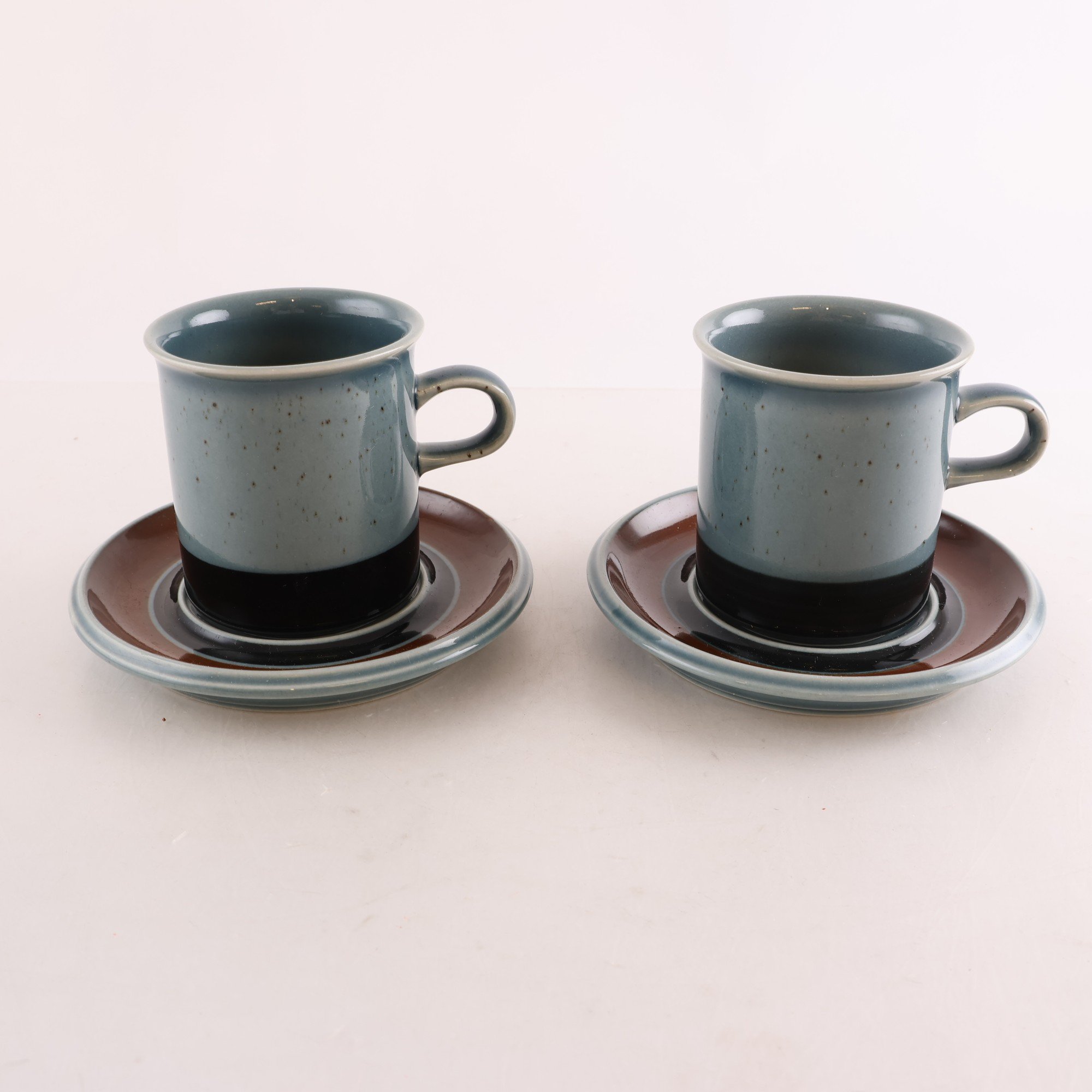 Kopp med fat, Arabia Meri, Ulla Procopé, 2 st