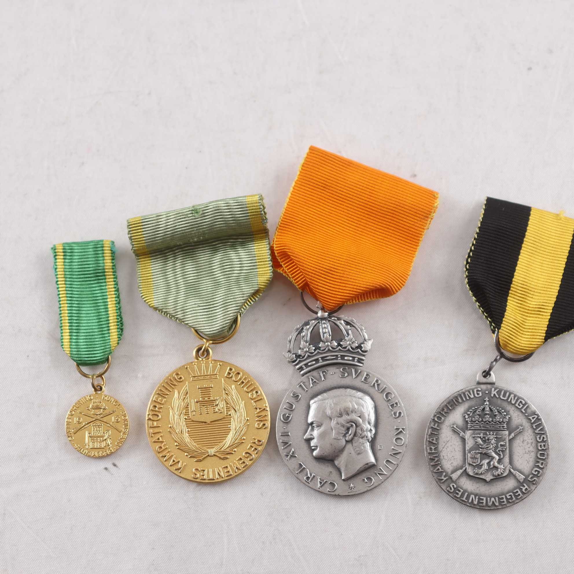 Samling med 4 st militära medaljer, sterling silver