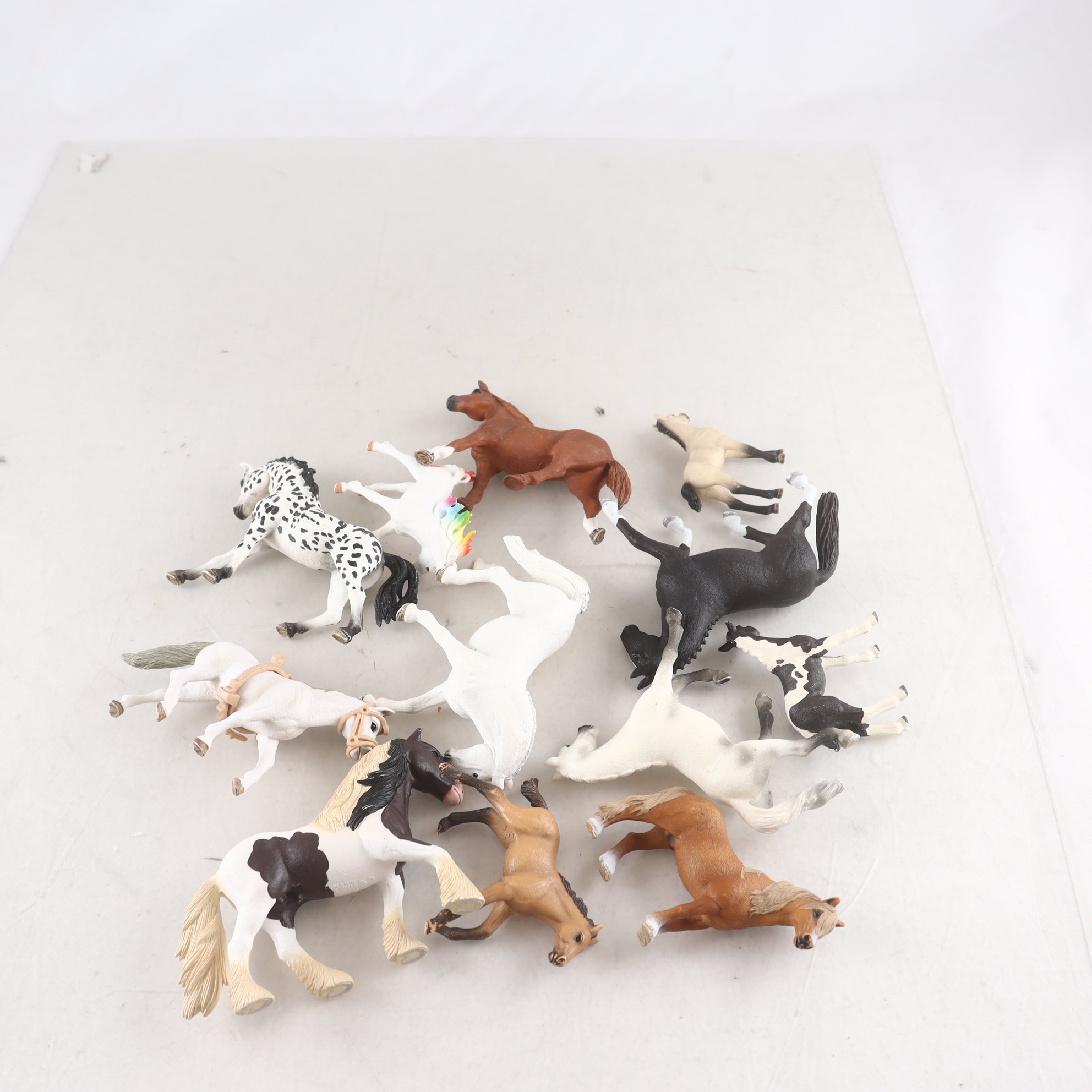 Hästar, Schleich, blandat.