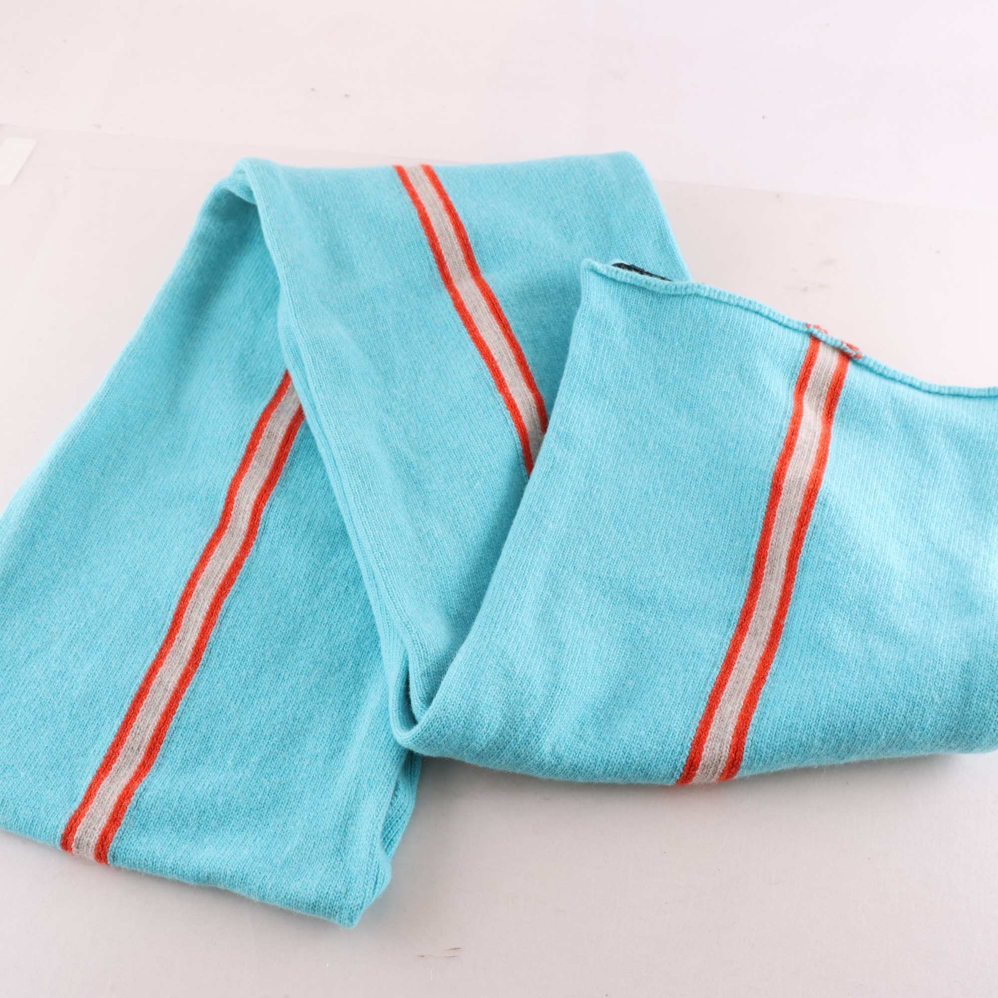 Halsduk, Gant, blå, 90% ull, 10% kashmir