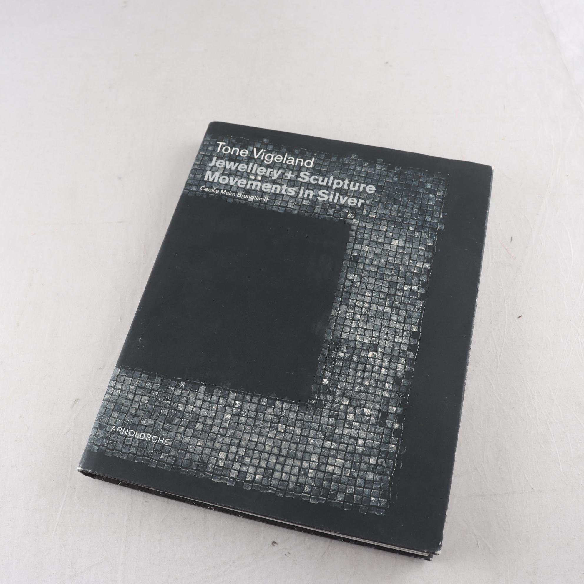 Tone Vigeland, Jewellery + Sculpture, Movements in Silver