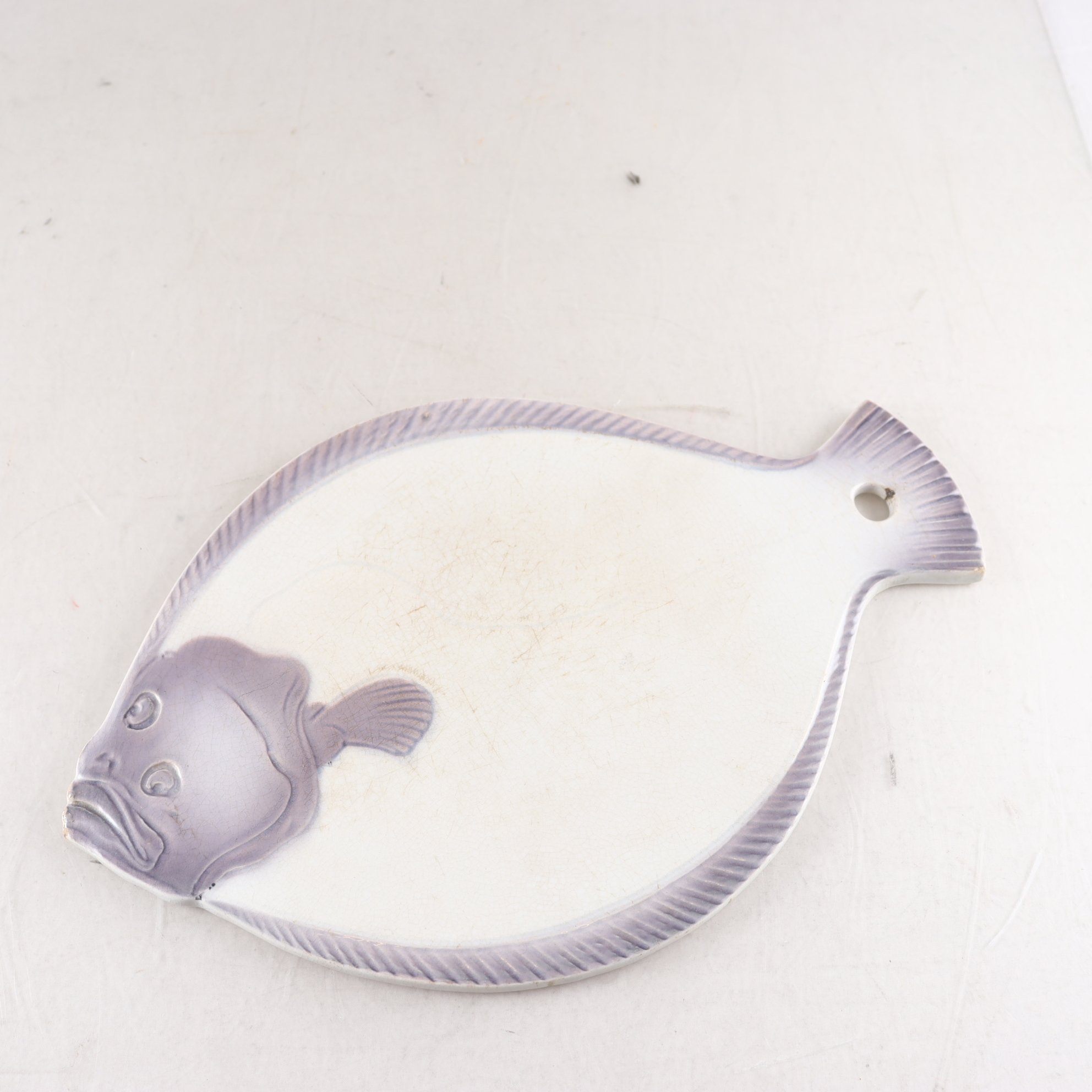 Skärbräda, porslin i form av fisk, Göteborg