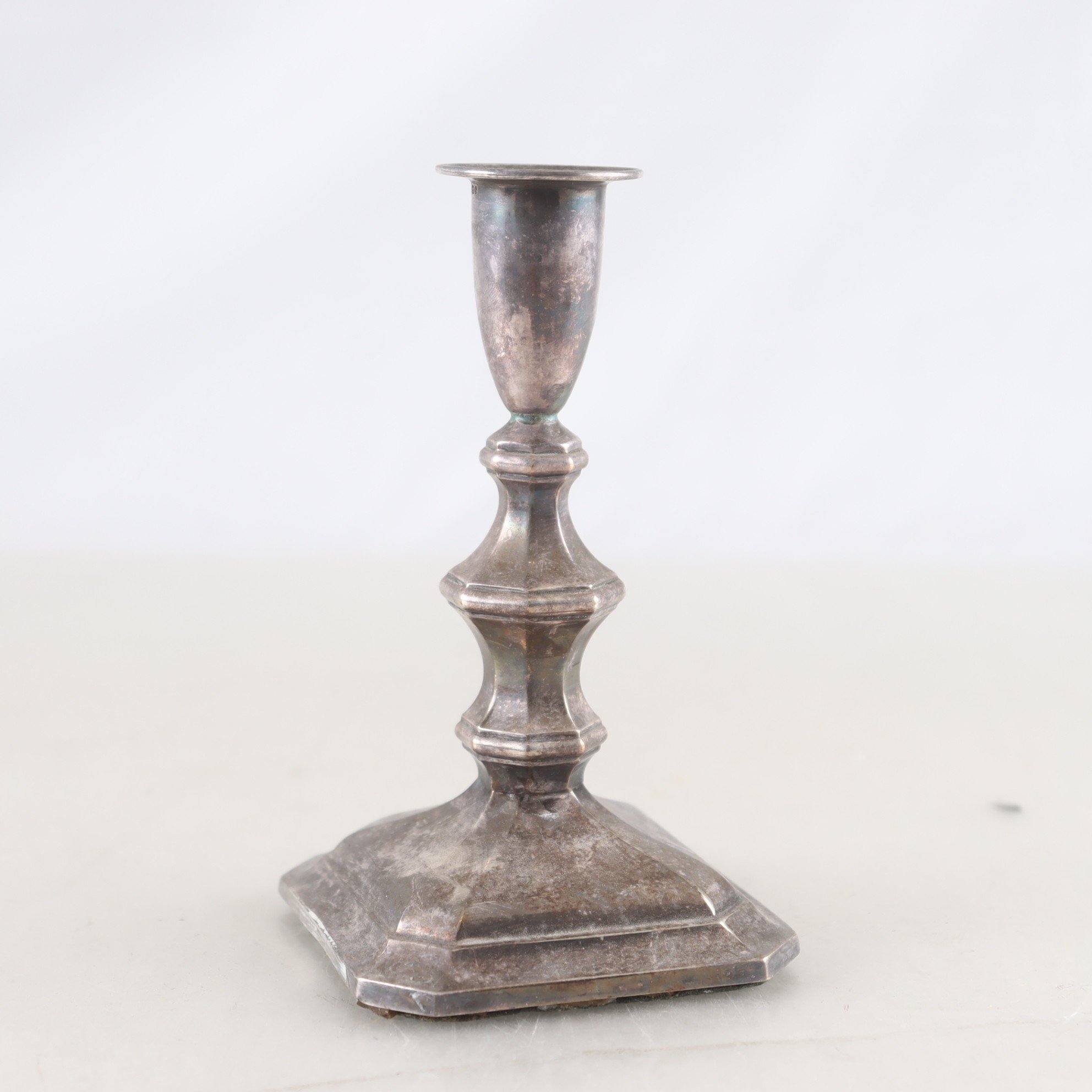 Ljusstake, silver 830, J.L.H, svensk importstämpel