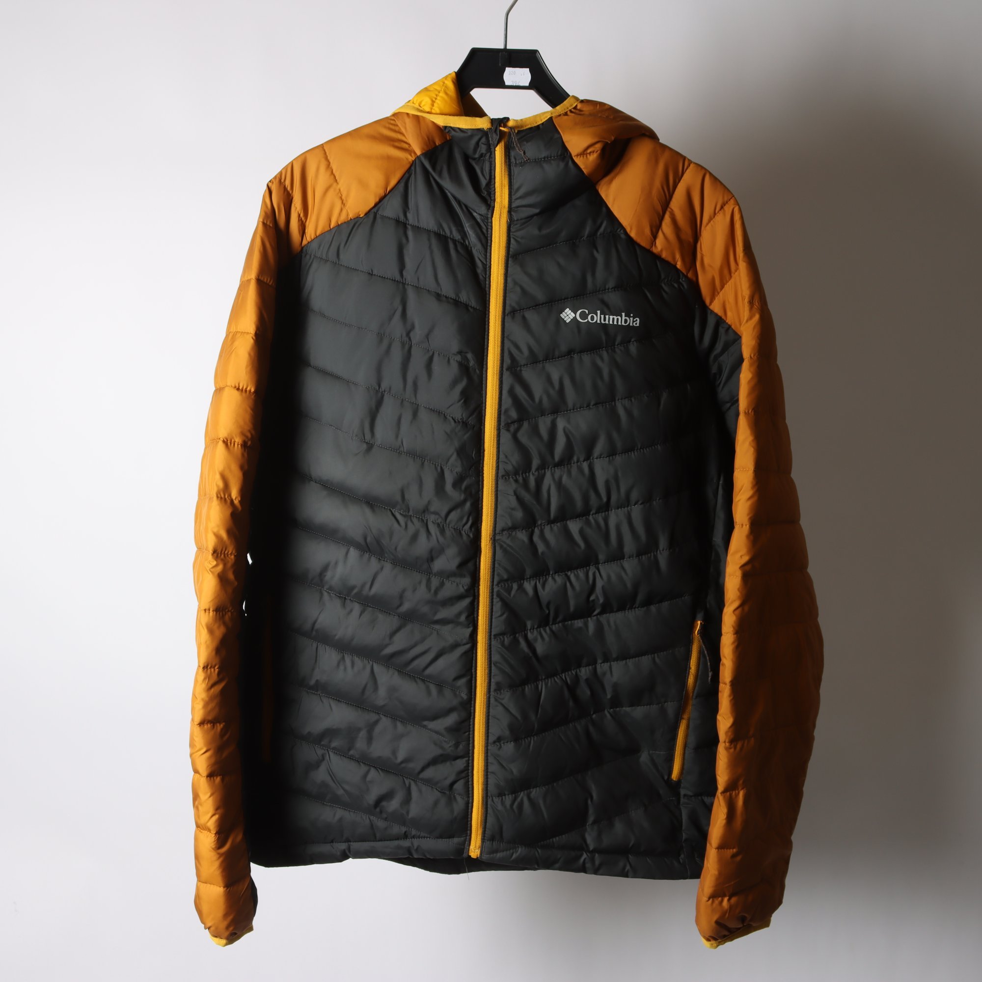 Täckjacka, Columbia, svart, senapsgul, stl. L.
