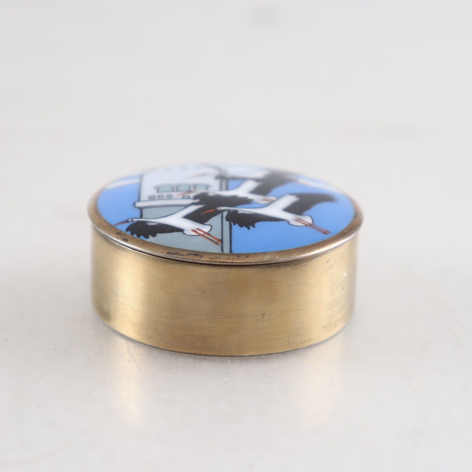 Dosa, silver, emaljdekor, Anders Nilsson, Lund, 1914