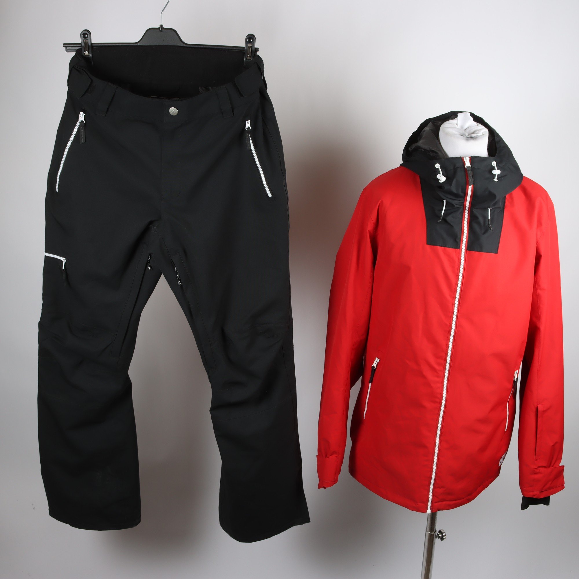 Skidkläder, Wearcolour, röd, svart, stl. L.