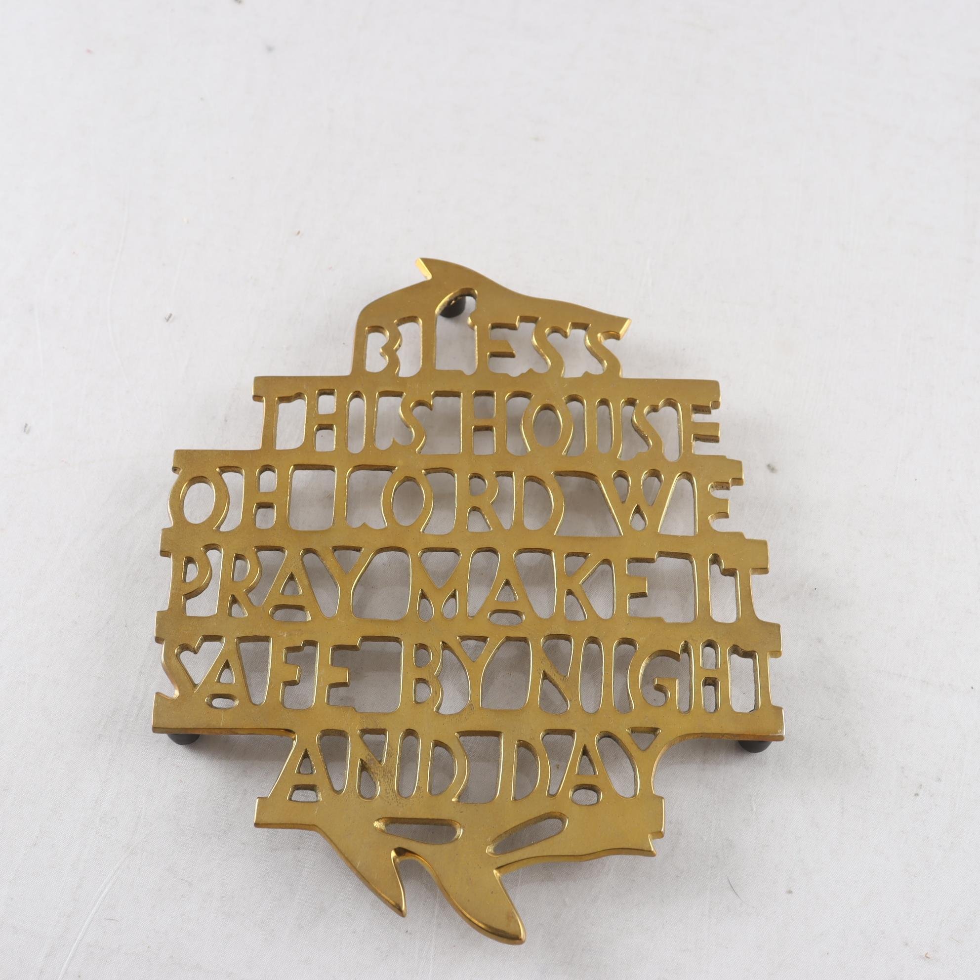 Grytunderlägg, mässing, Firma Svenskt Tenn