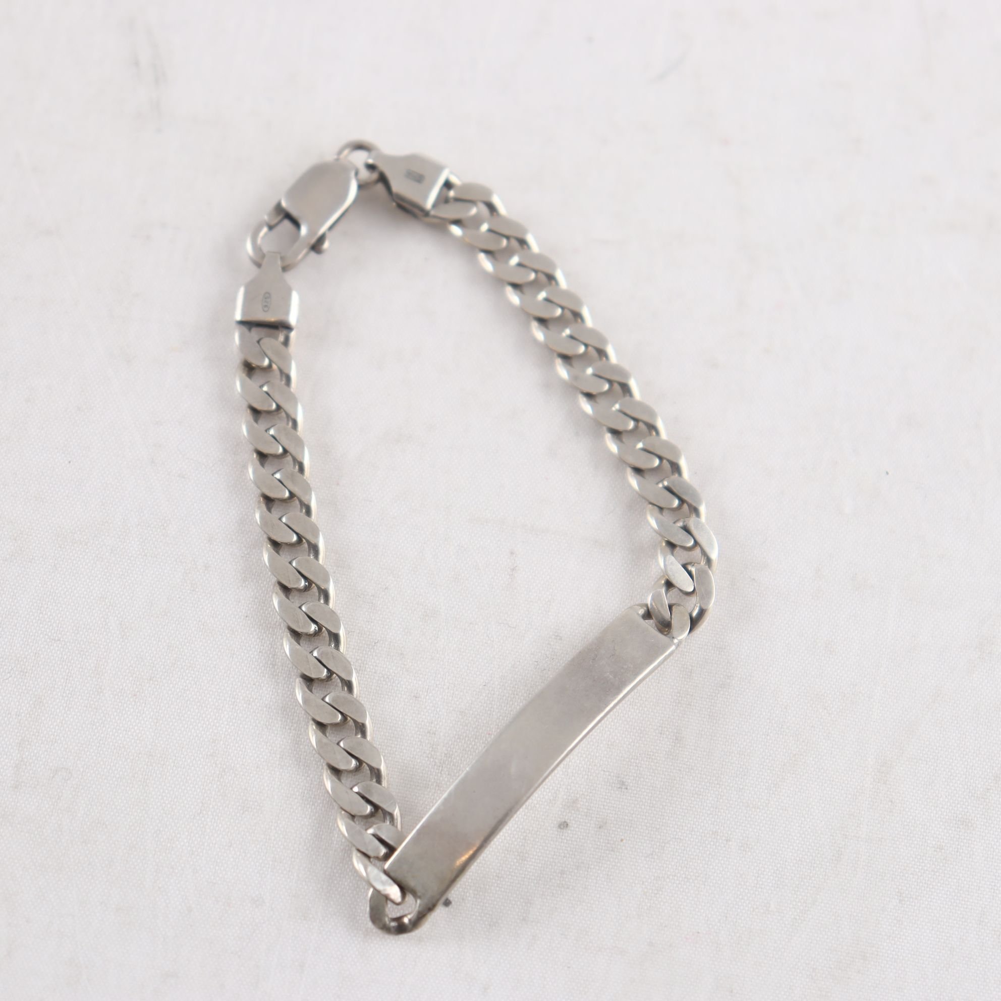 Armband, pansarlänk med namnbricka, silver 925