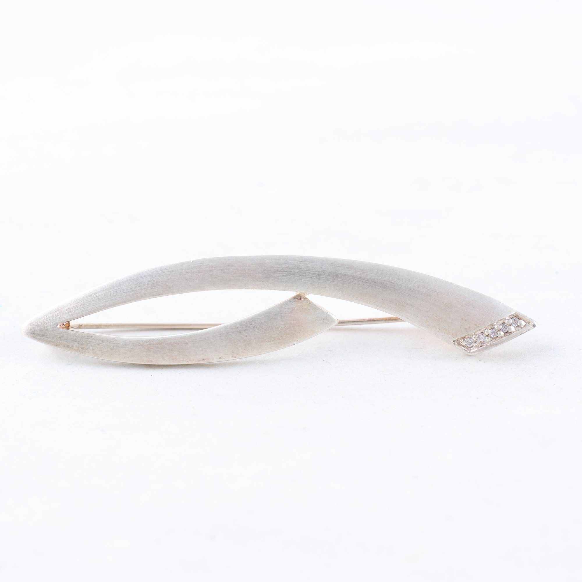 Brosch, silver, stenar, brv: 8.7g