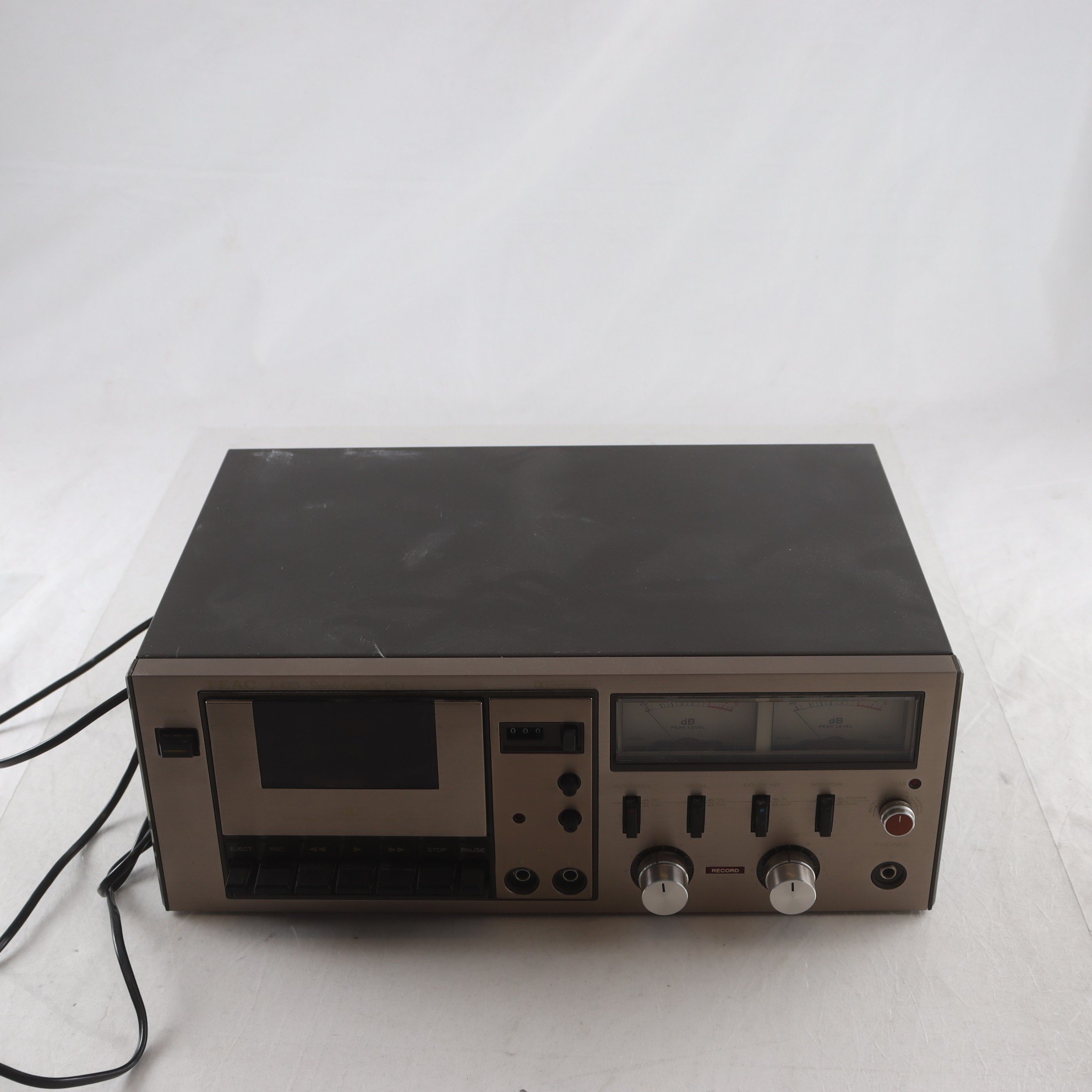 Kassettdäck, Teac A-430. Repobjekt. Endast avhämtning.