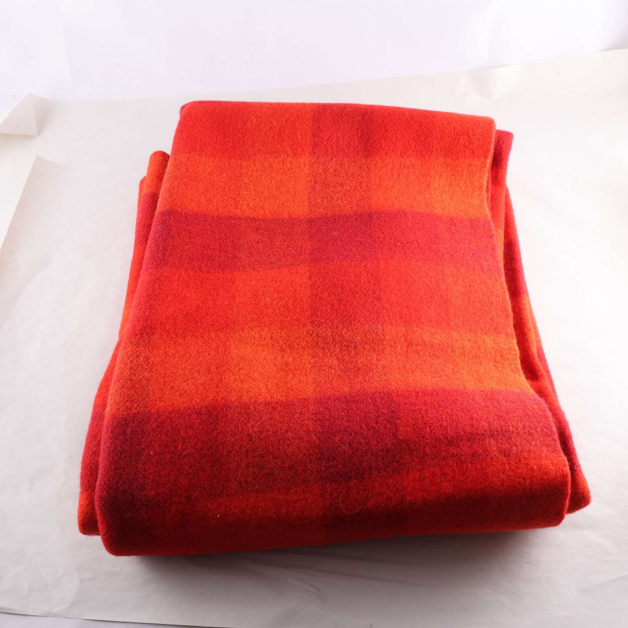 Filt, Lagans, röd, orange, ull.