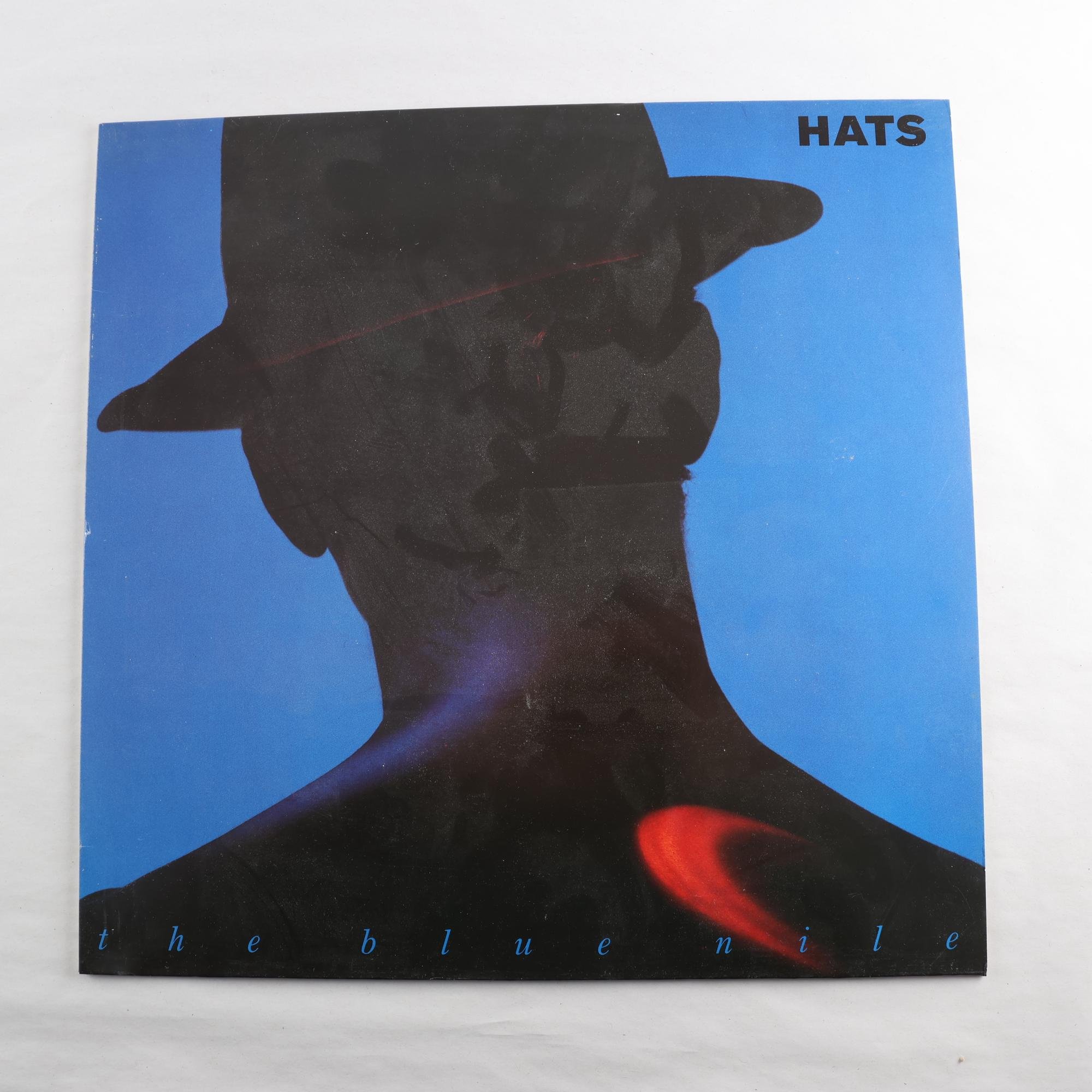 LP The Blue Nile, Hats