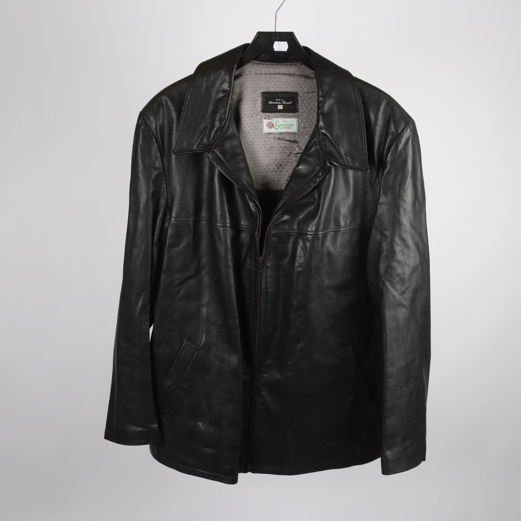 Skinnjacka, Kerstin Lissel, svart, getskinn, stl. 56.