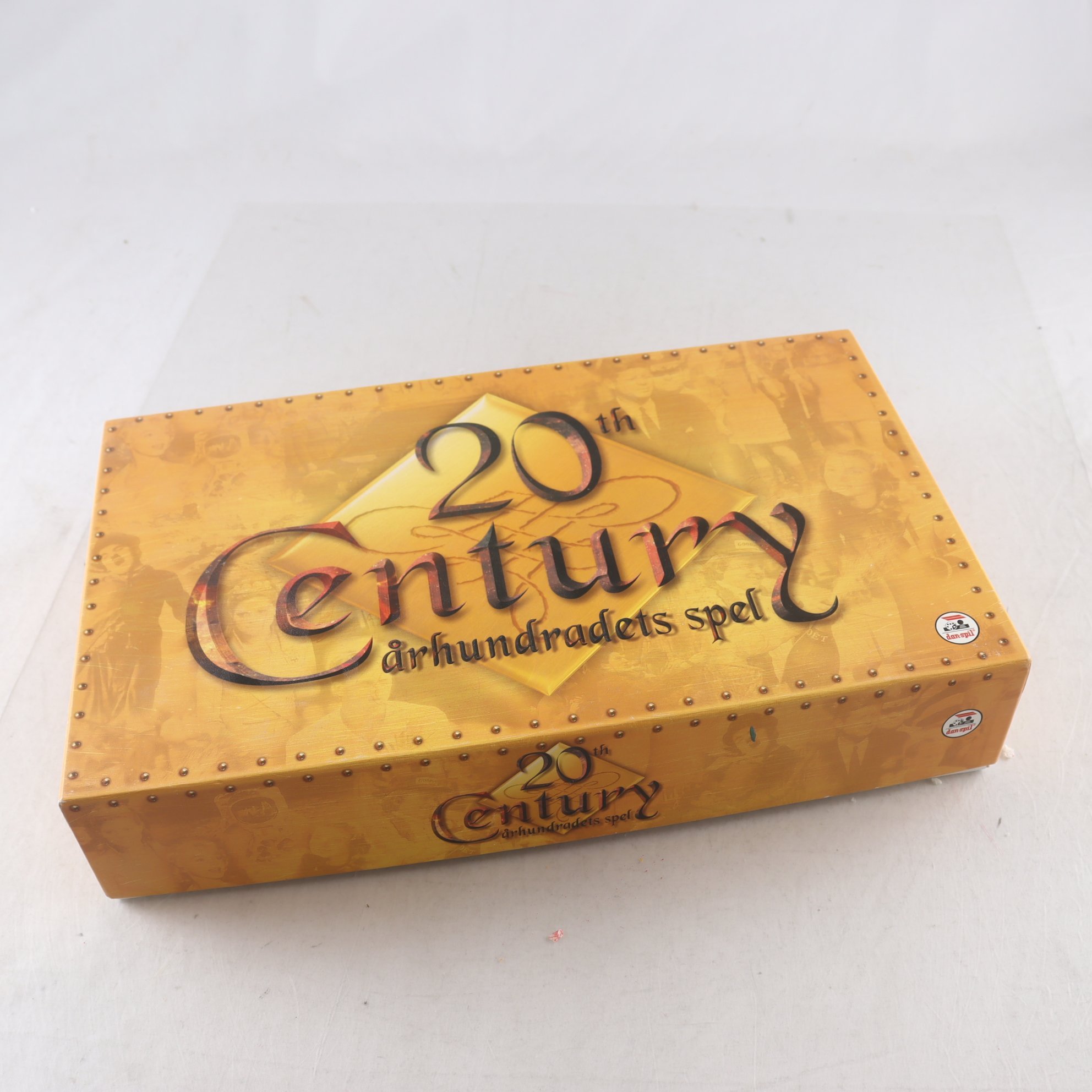 Spel, 20 century, dan spiel.