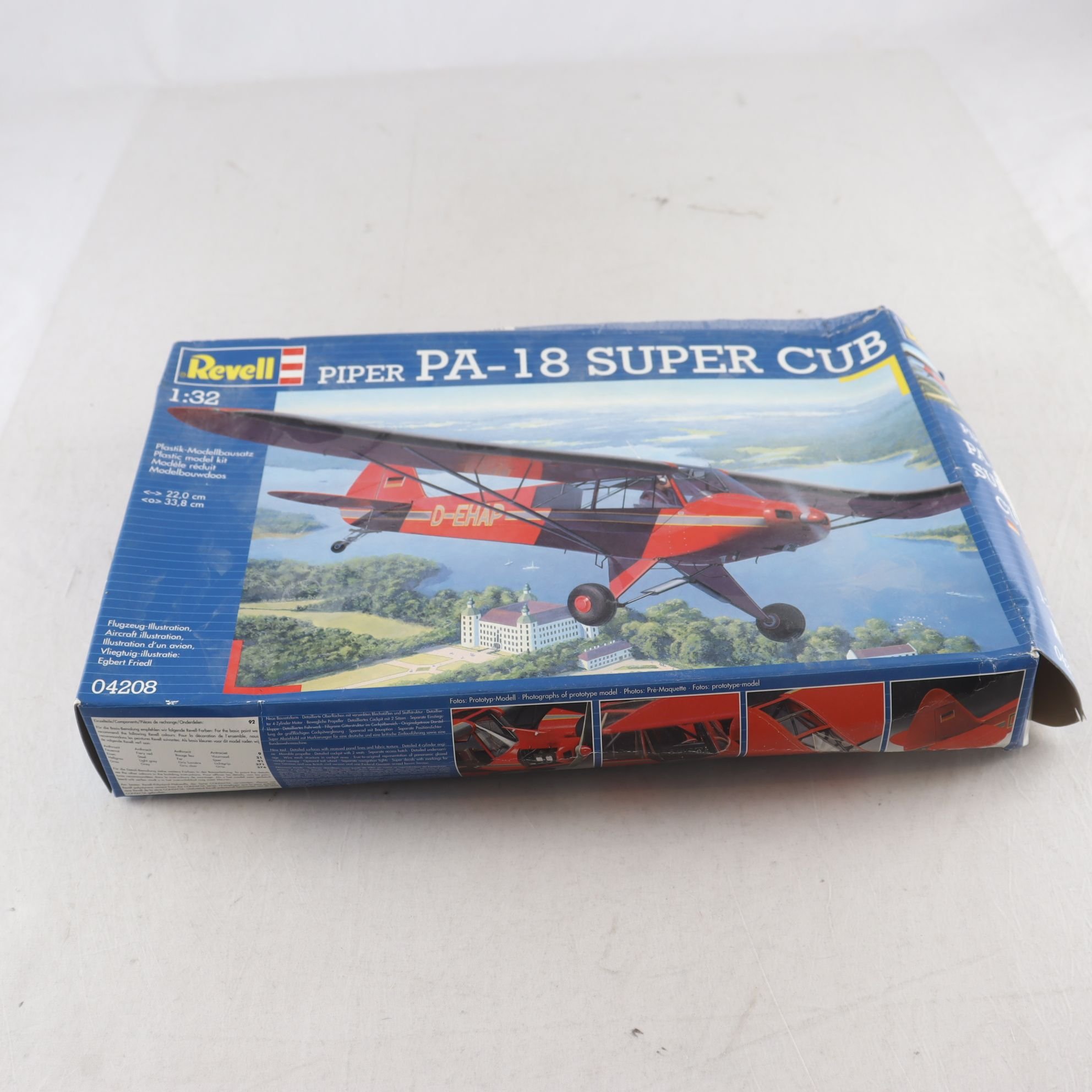 Byggsats/flygplan, Piper super cub, revell.