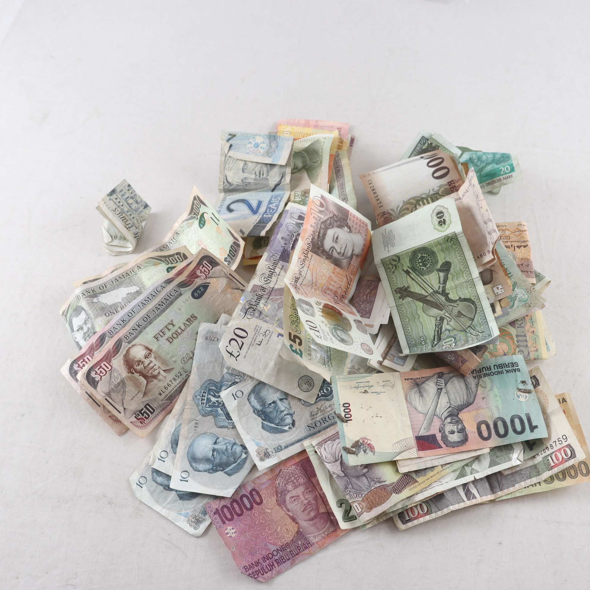 Samling med utländska sedlar