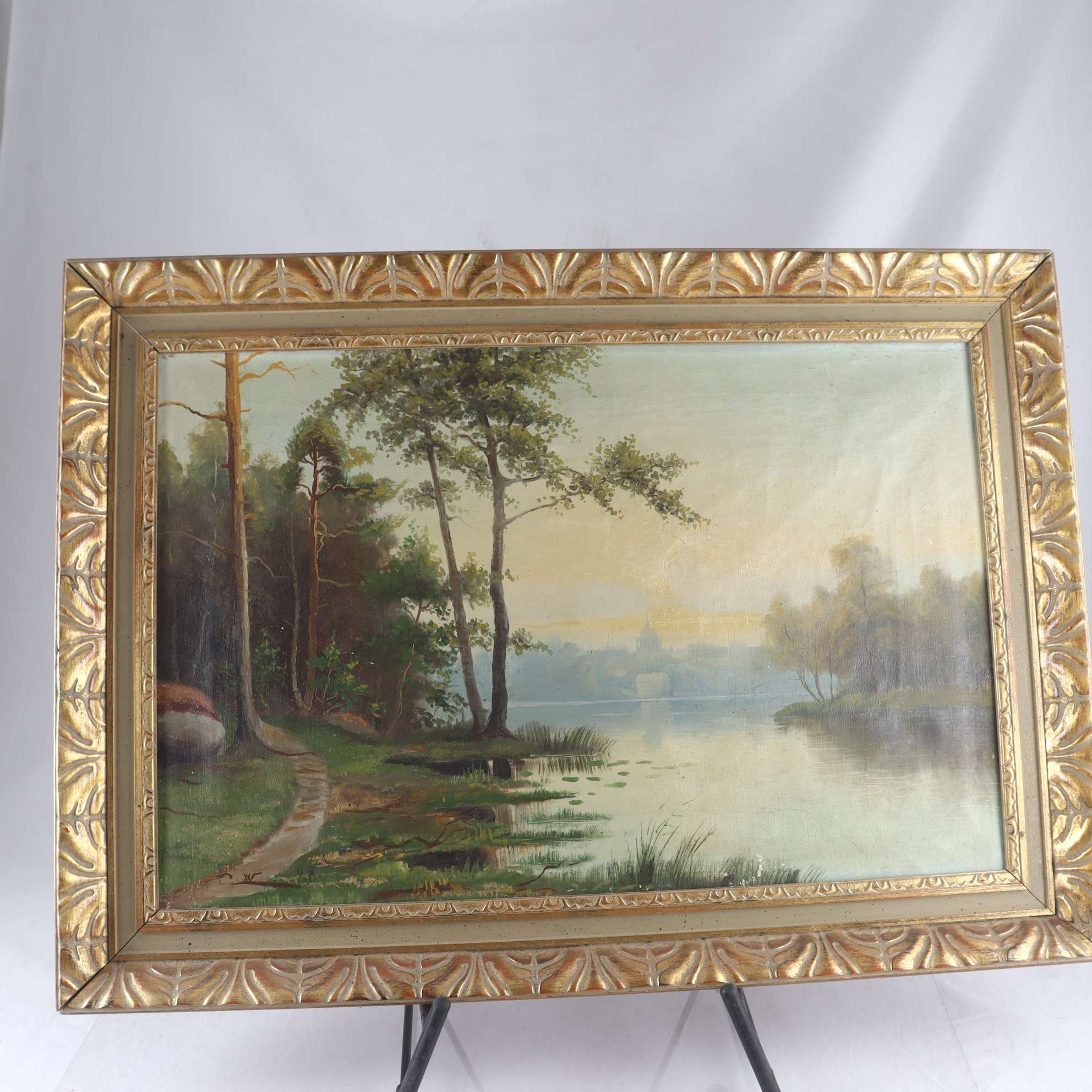 Olja på duk, vy över Katarina kyrka, monogramsignerad C.W. Endast avhämtning.