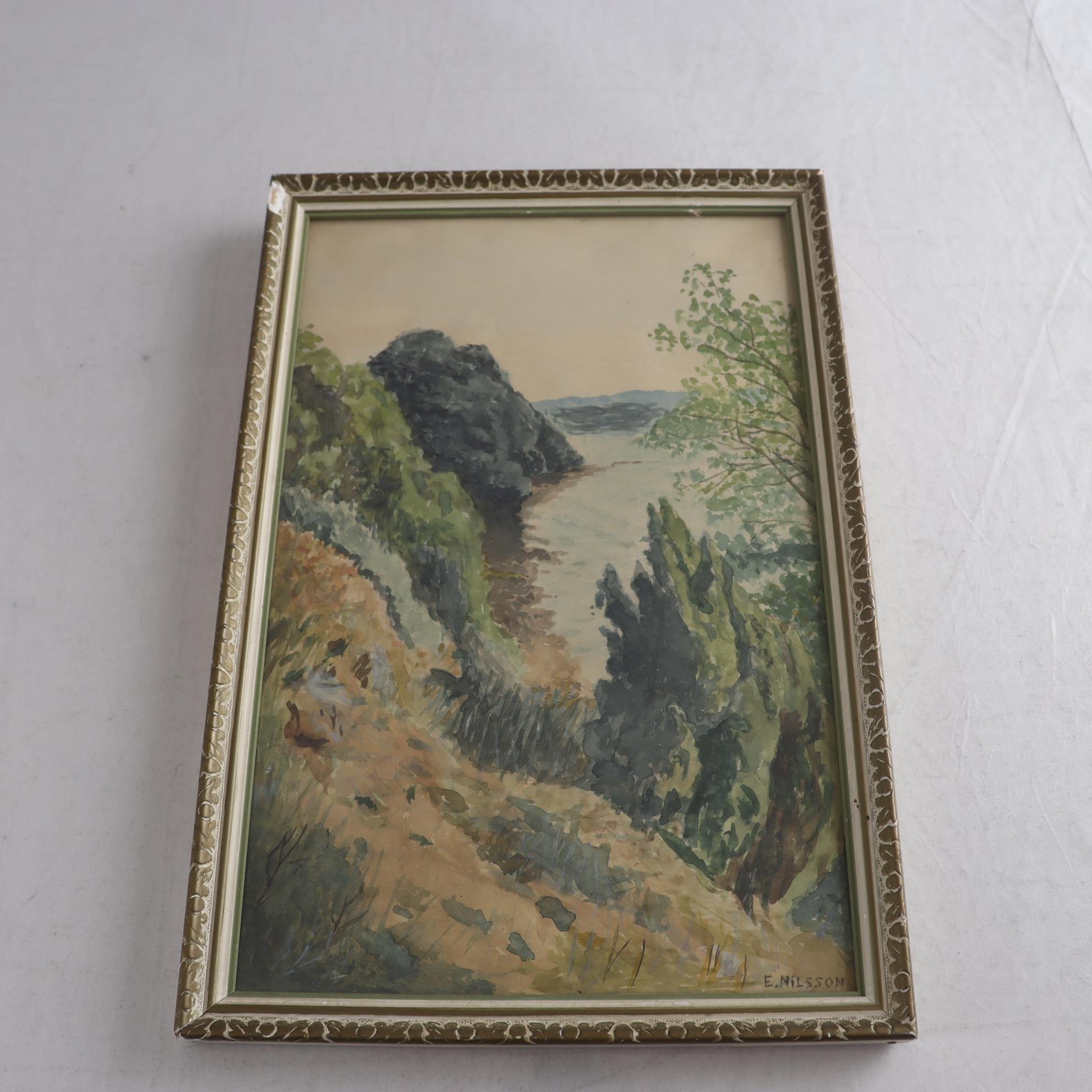 Tavla, akvarell, signerad E. Nilsson. Samfraktas ej.