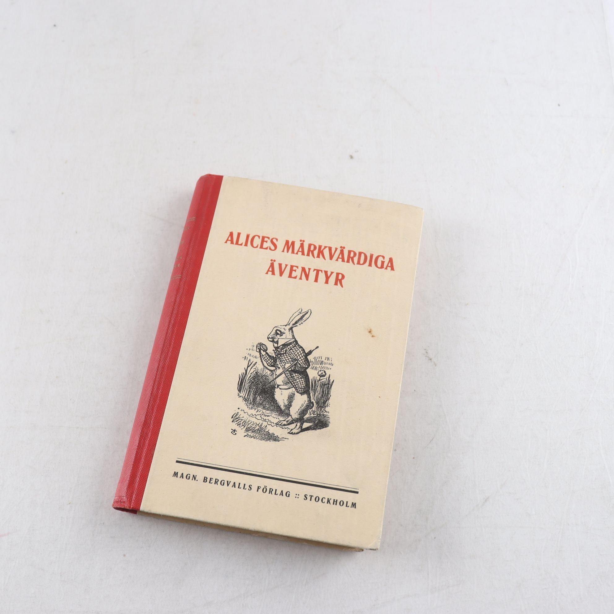 Lewis Carroll, Alices märkvärdiga äventyr i underlandet (1917)