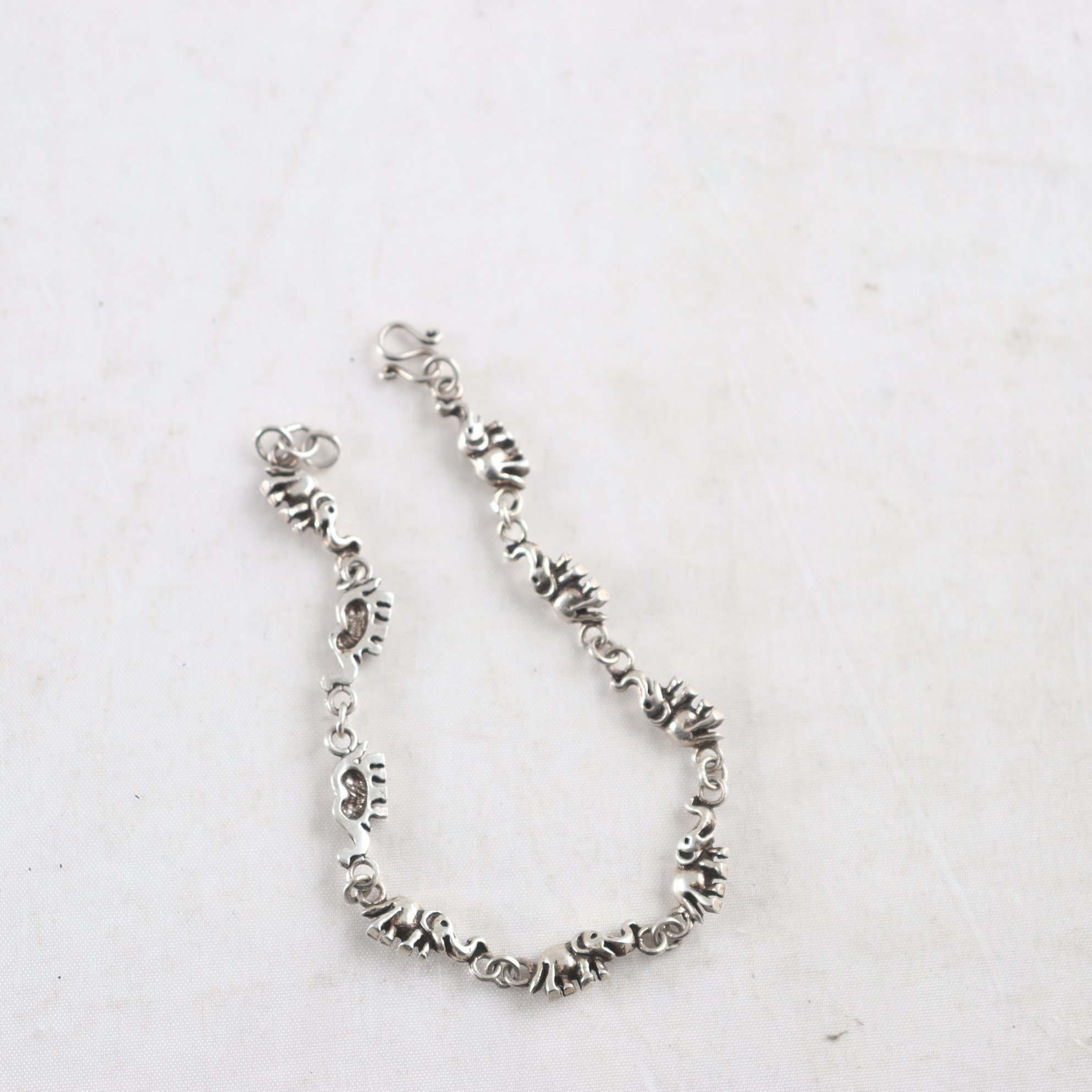 Armband, silver, elefanter, vikt: 9,9 g
