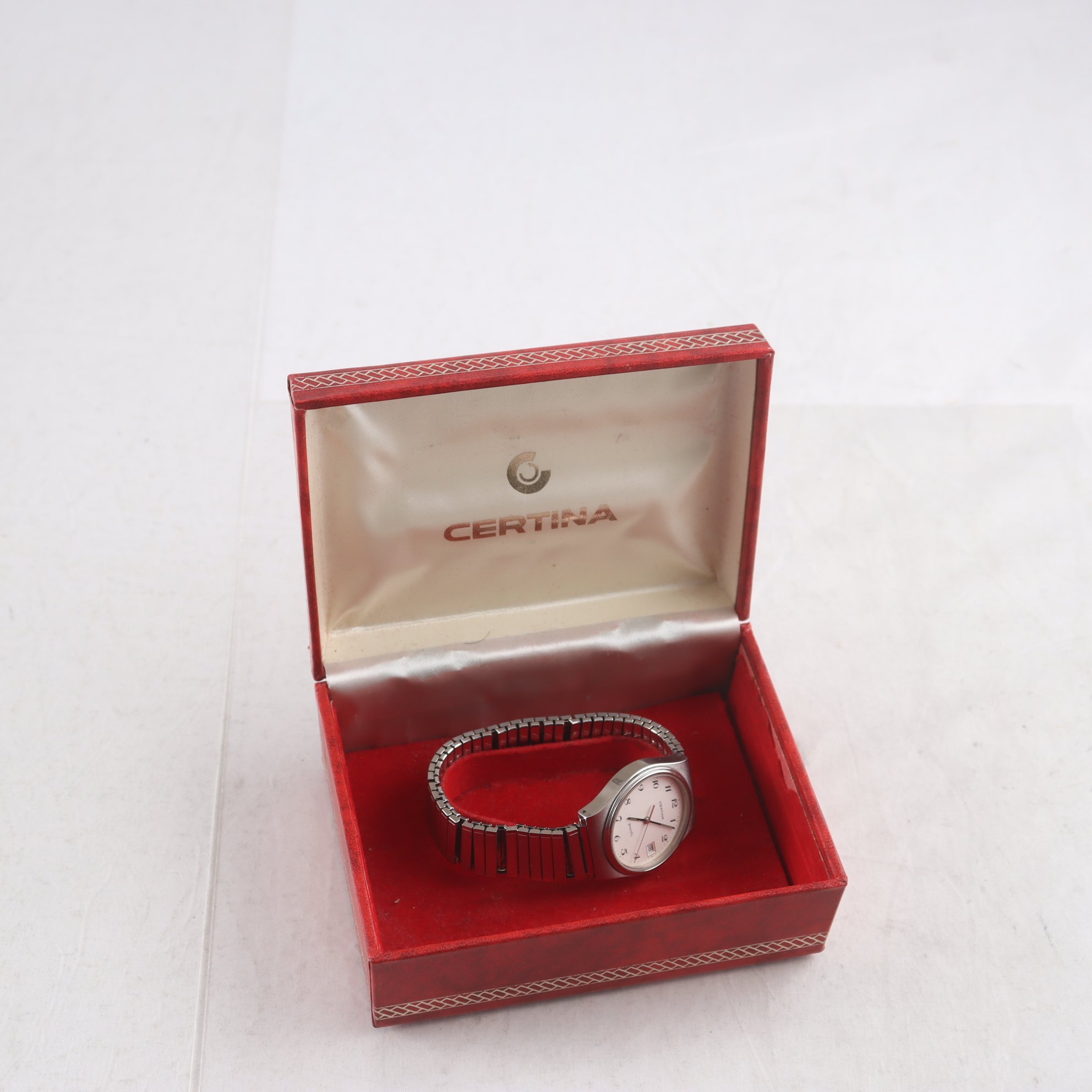 Armbandsur, Certina 1970-tal