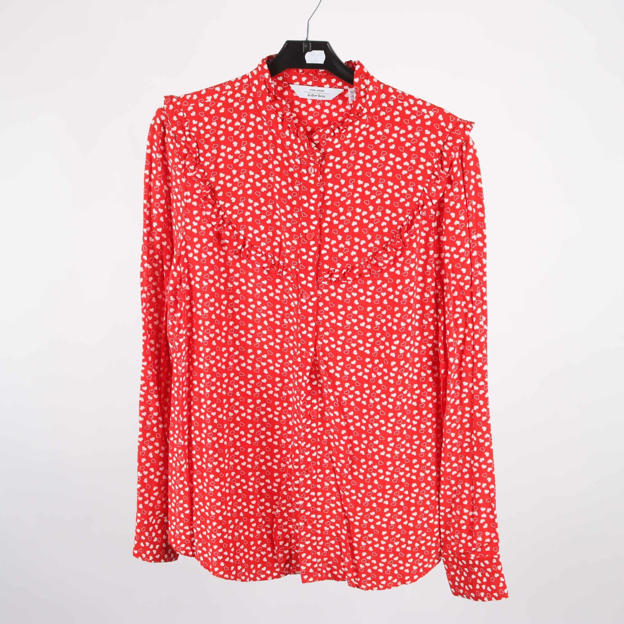 Blus, & Other Stories, röd, hjärtan, stl. 38.